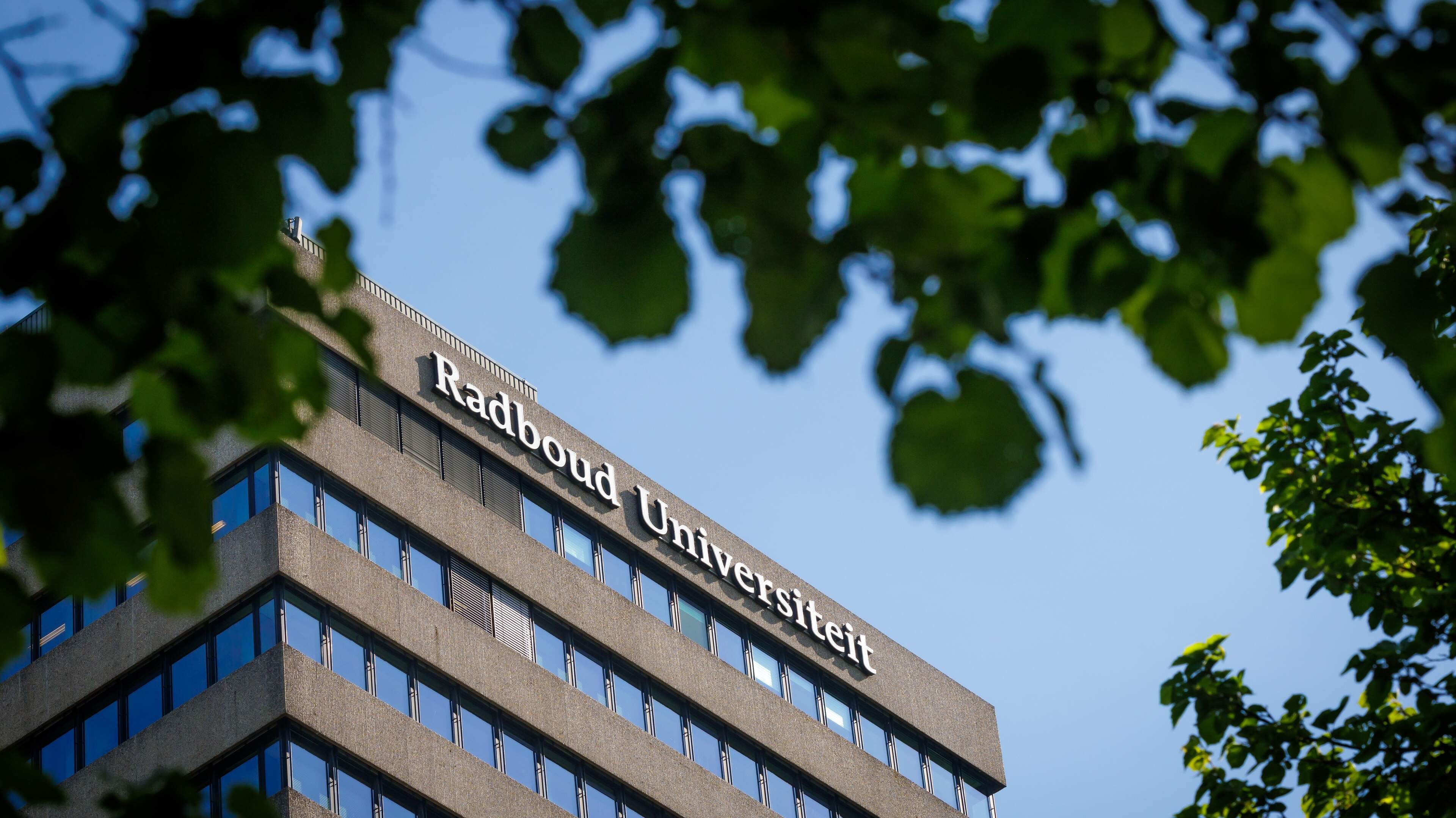 Nationalistische studenten mogen op intromarkt Nijmegen staan