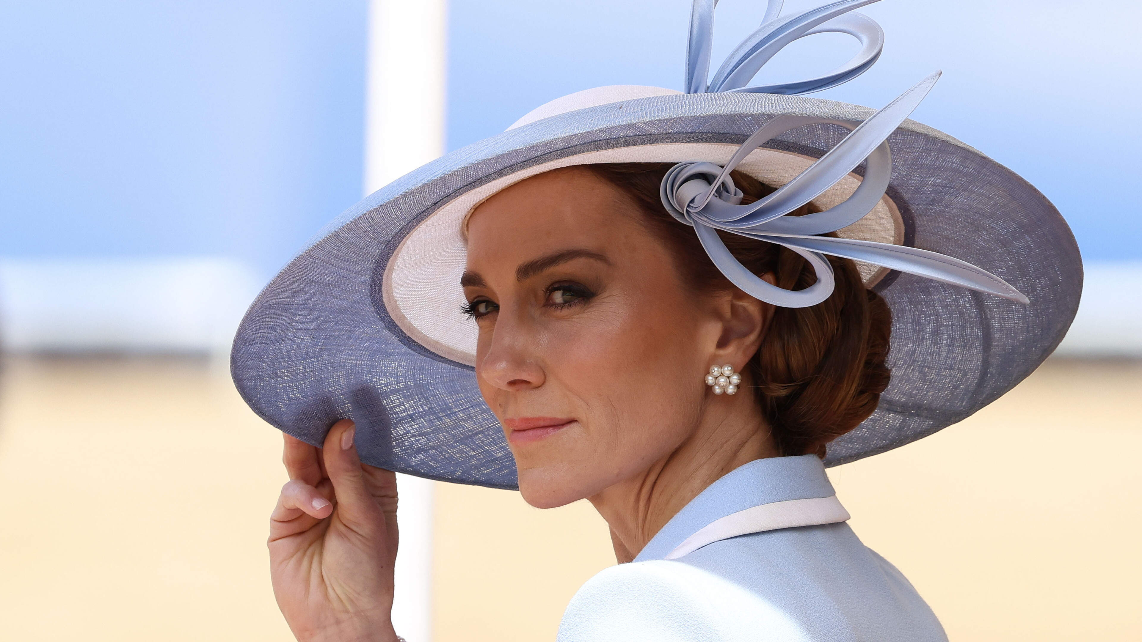 Prinses Catherine bedwingt solo drie hoogste Britse bergen om geld in te zamelen voor kankeronderzoek
