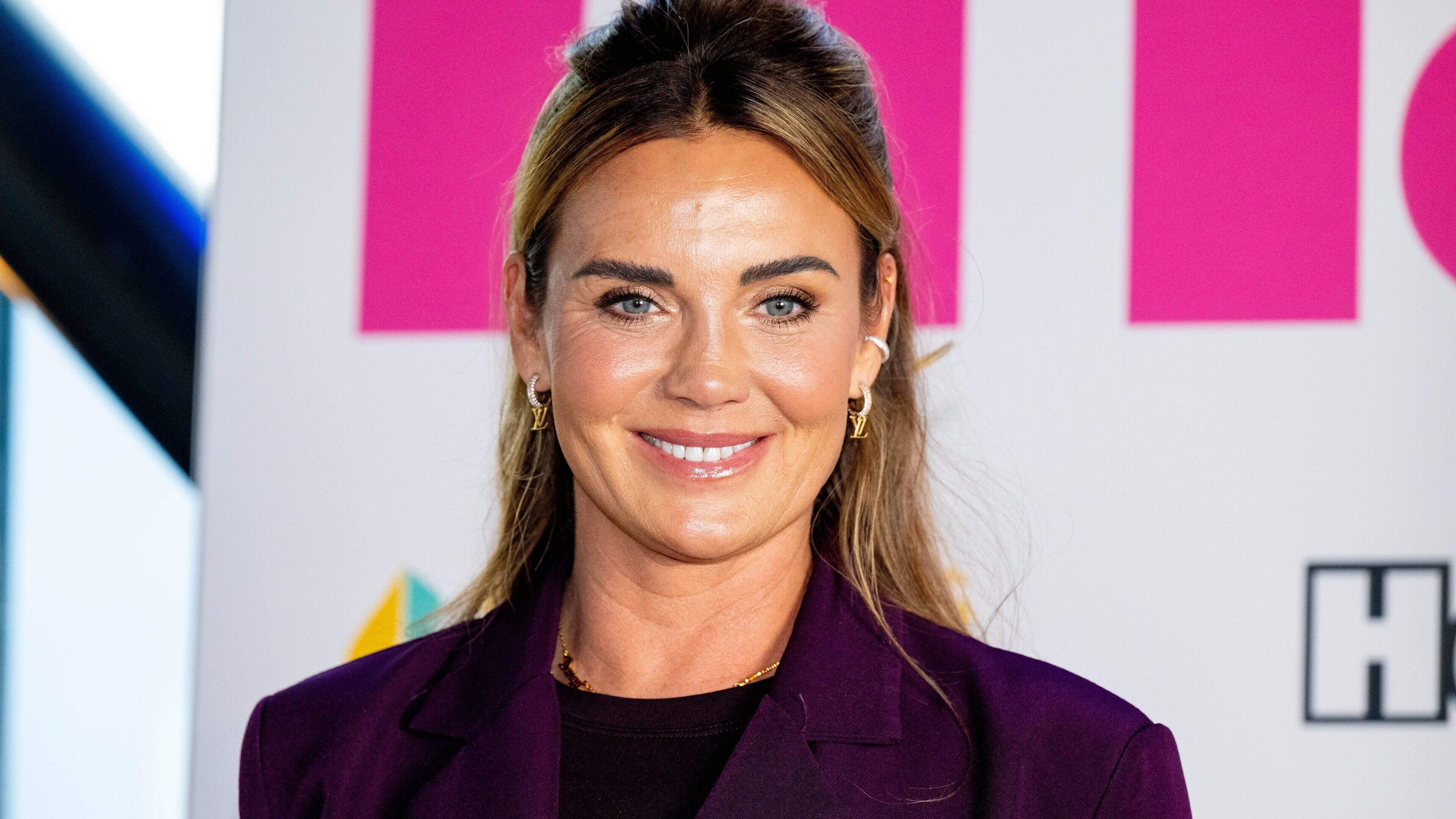 Monique Westenberg positief over nieuwe vriendin André Hazes: ’Ik denk dat dit voor langere tijd is’