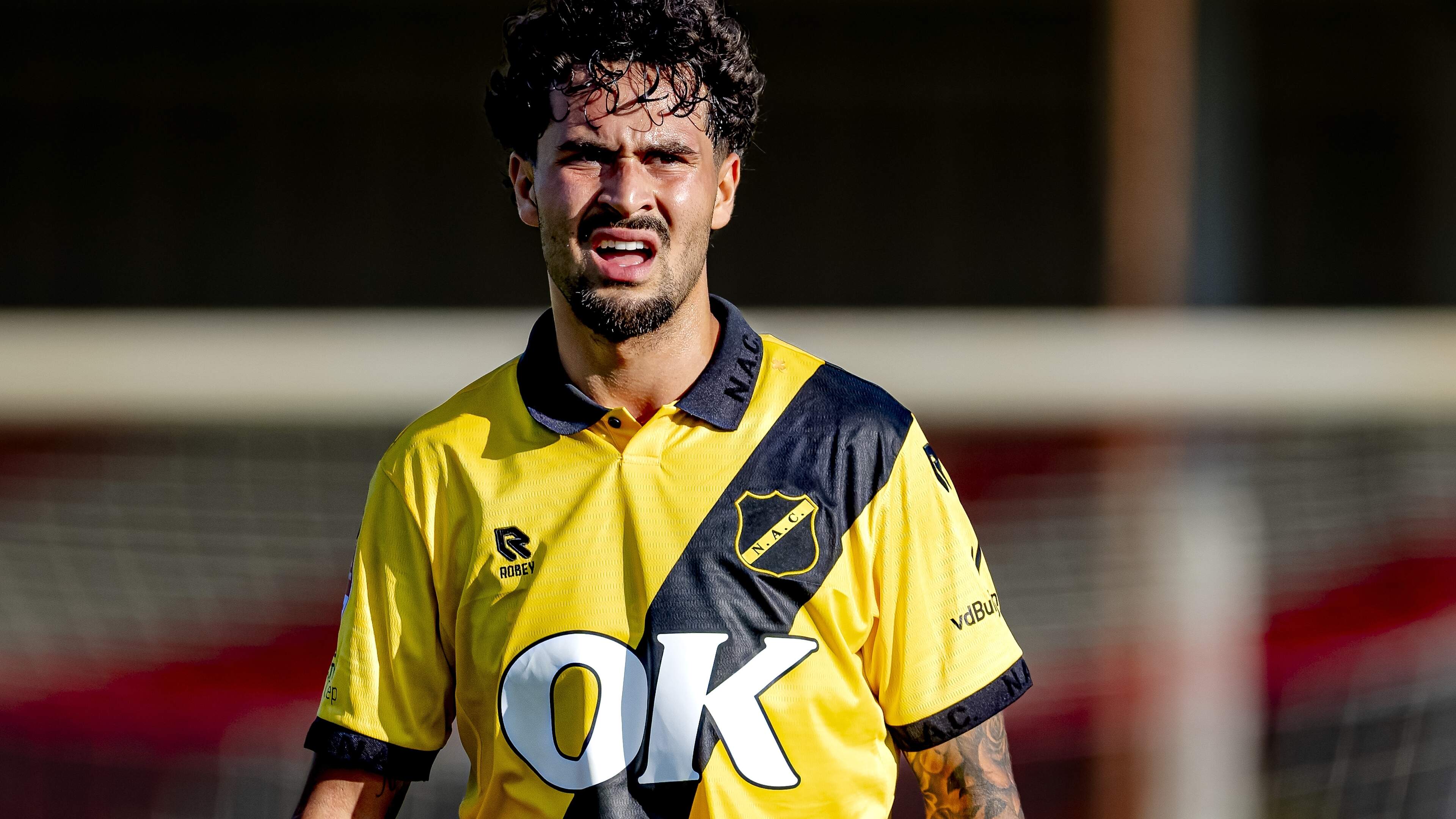 Rakow grijpt vijf keer mis en ziet af van Rio Hillen: Poolse club vindt NAC Breda onrealistisch en niet correct