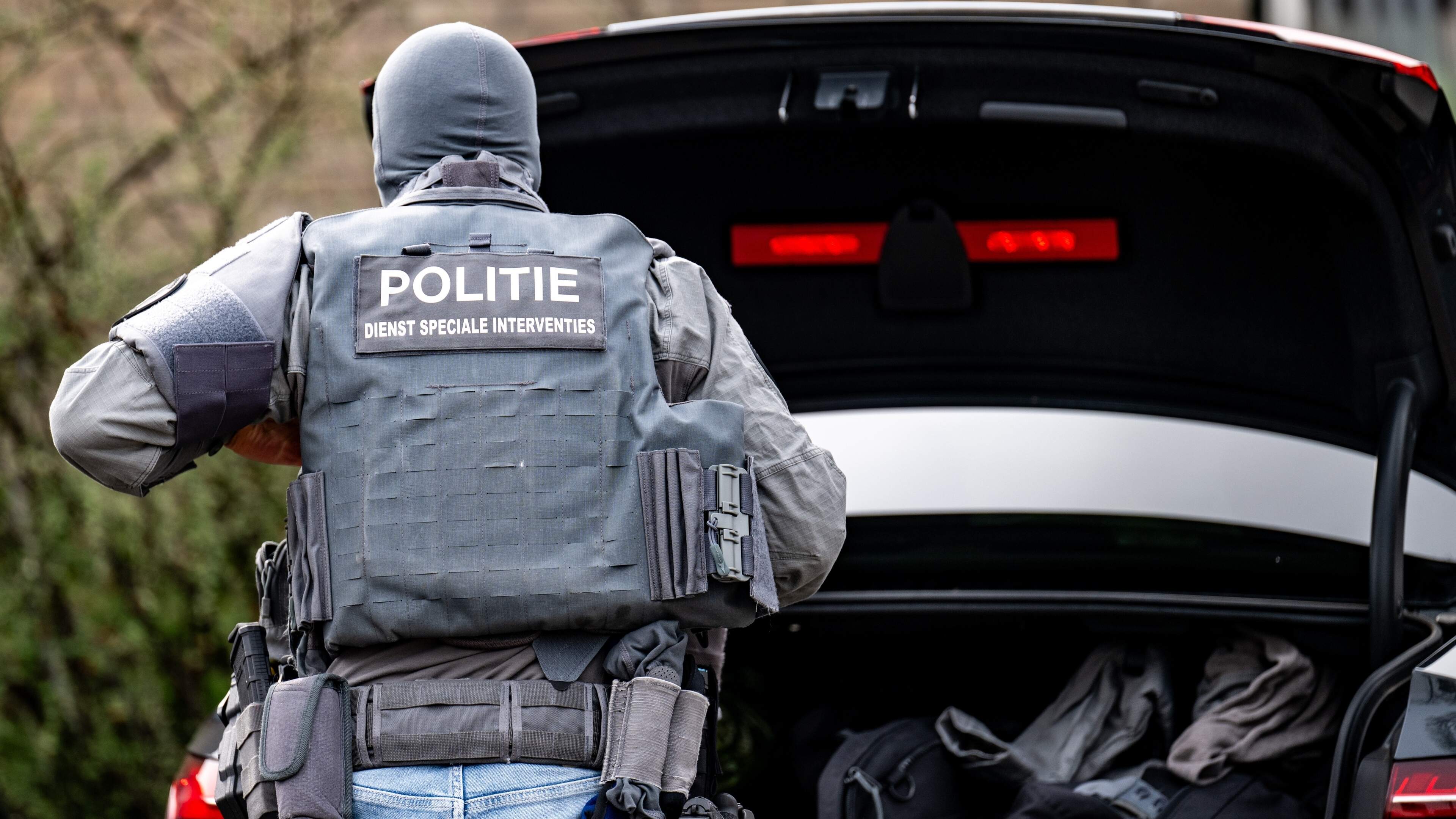 Negen Nederlanders opgepakt voor reeks plofkraken in Duitsland en Zwitserland