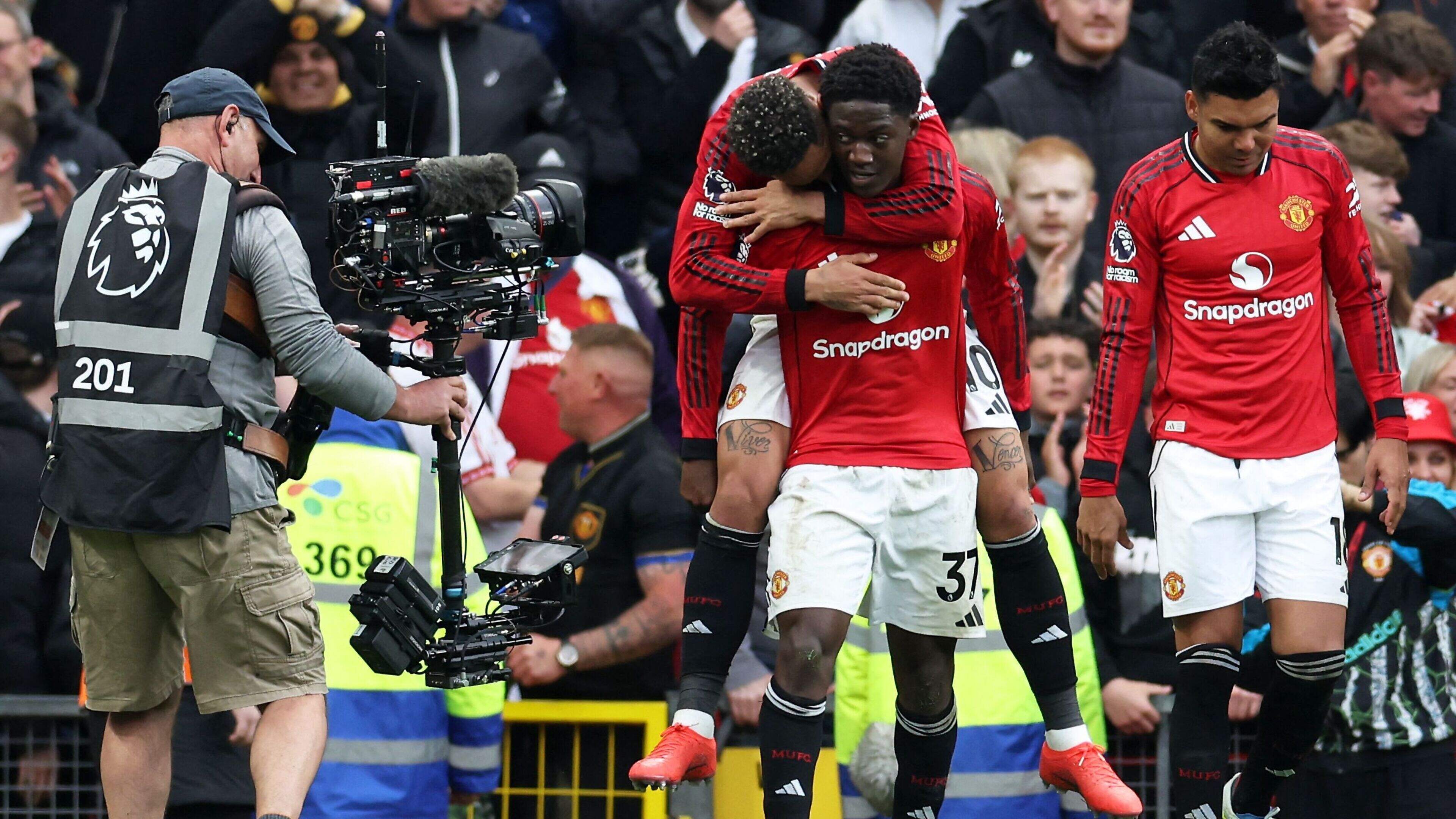 Liverpool en Arne Slot in spectaculaire klassieker geveld door sterker Manchester United