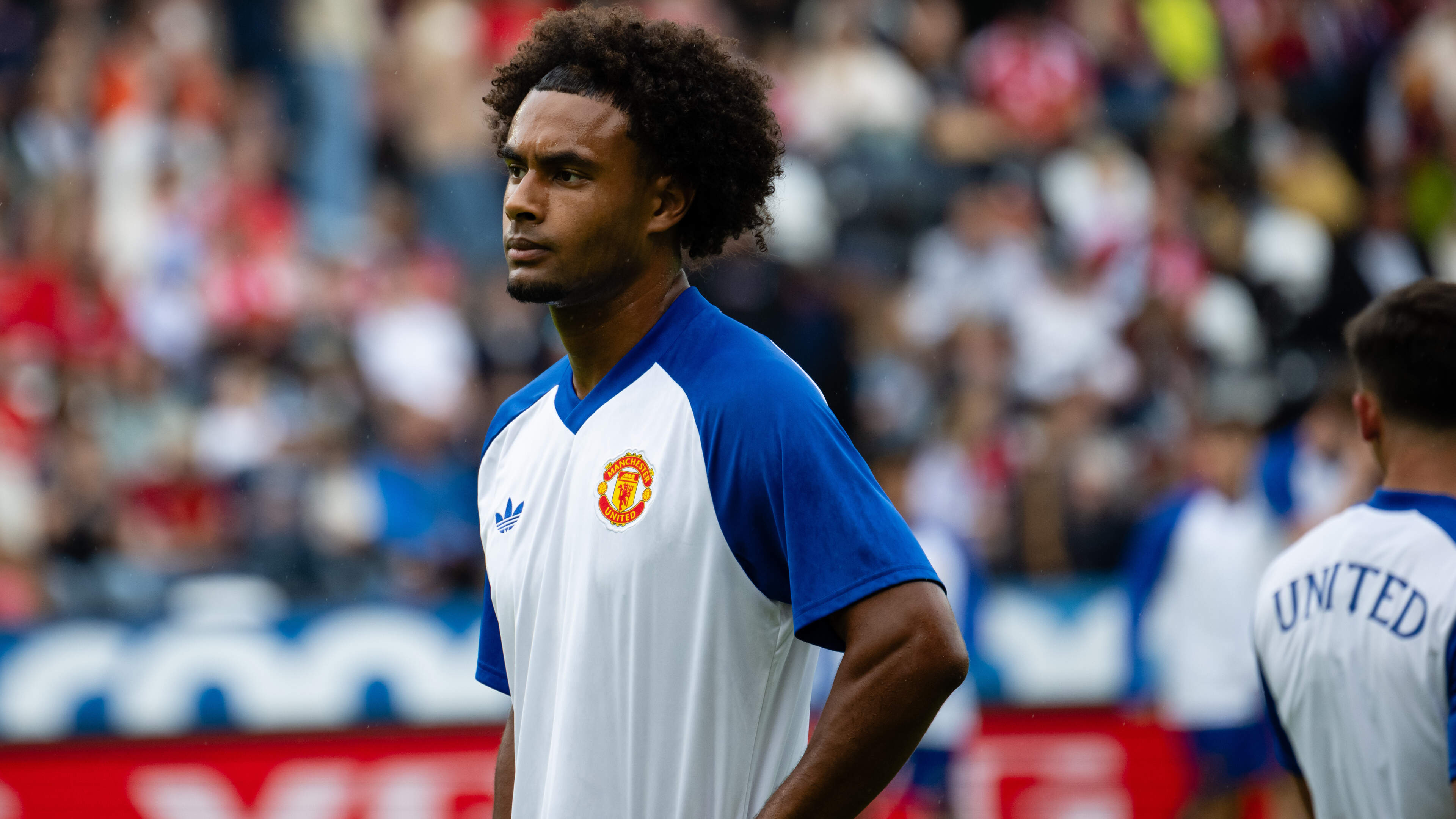 Must see: Manchester United-spits Joshua Zirkzee legt Noorse verdediging en keeper in de luren