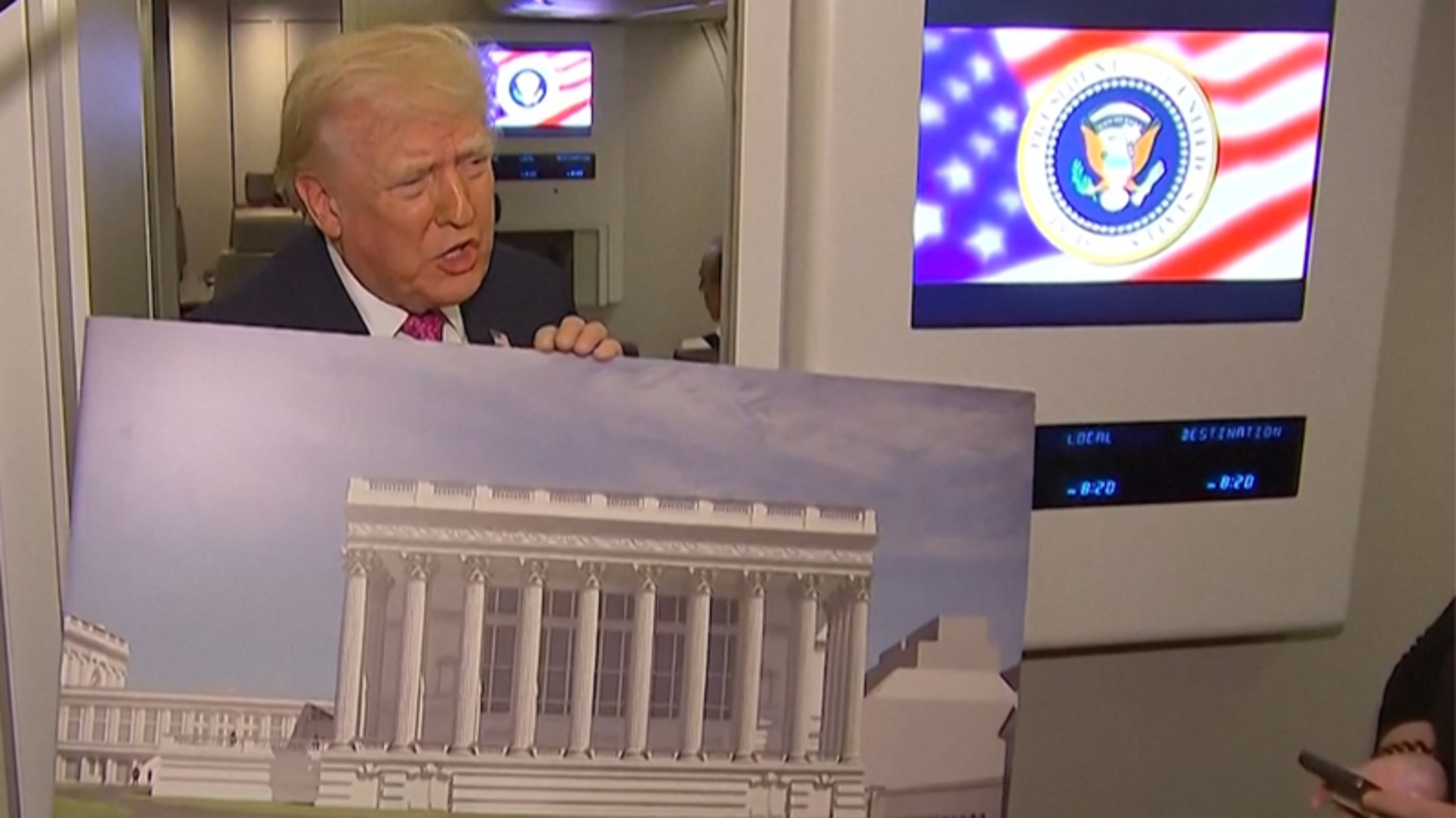 Donald Trump prijst eigen balzaal: ‘Ze wilden dit al 150 jaar’