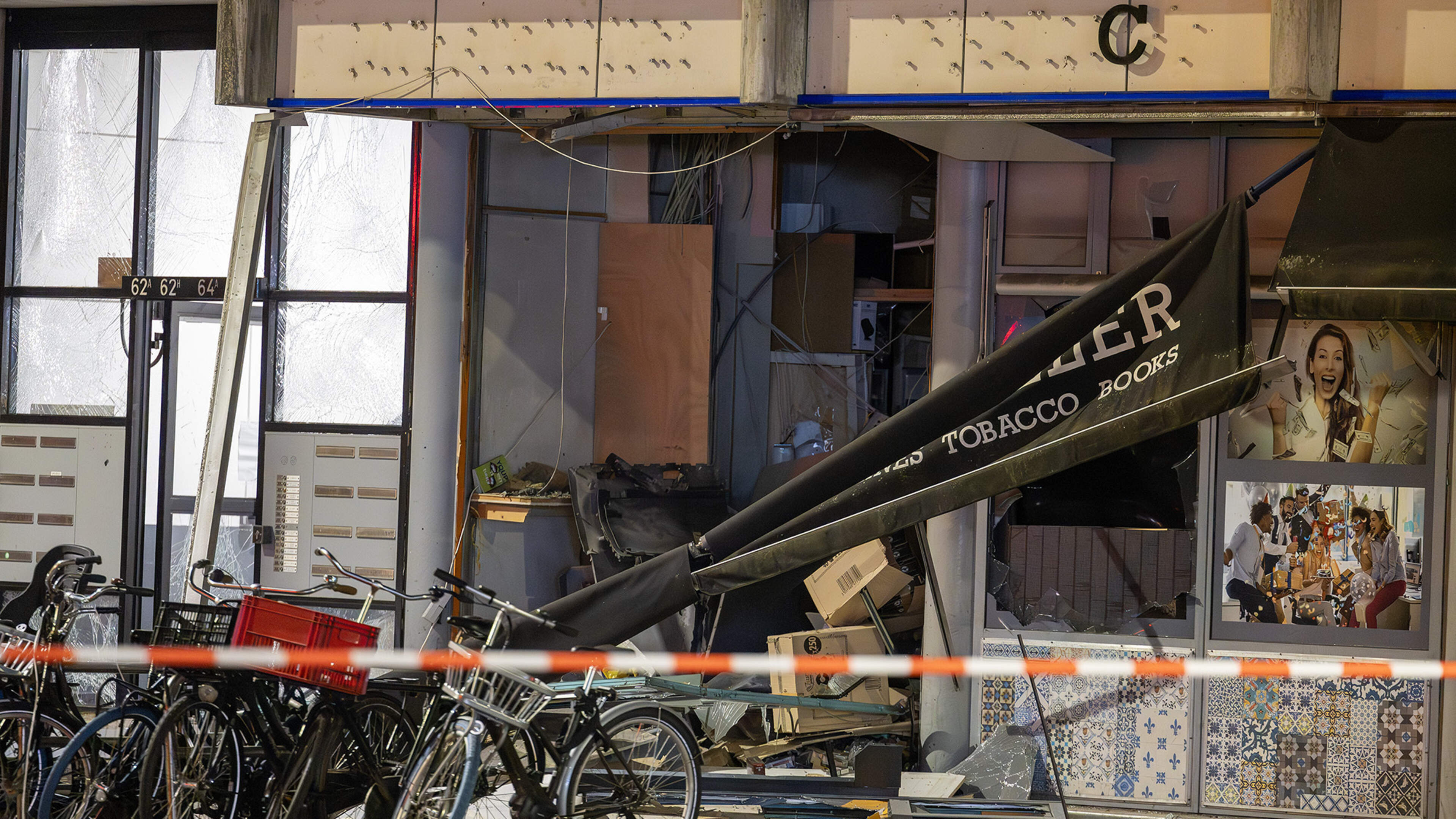 Plofkraak in Amsterdam-West: buurtbewoners wakker geschud door enorme explosies