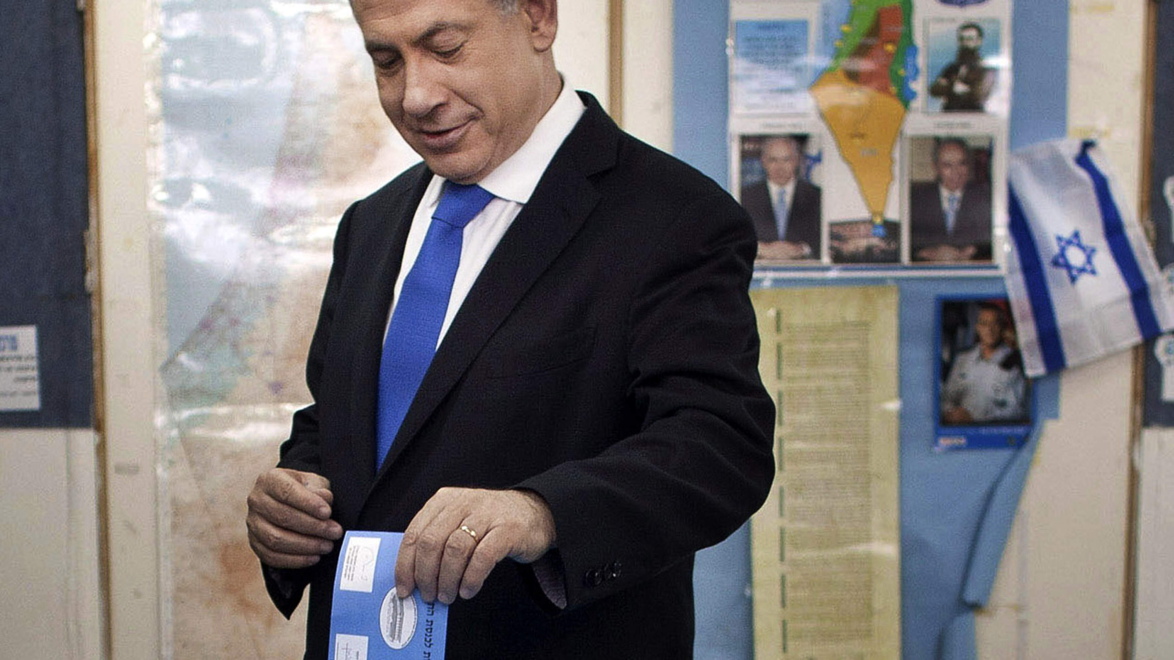 Zwijgzame aartsrivaal wil Netanyahu van het toneel laten verdwijnen: zo veel kans heeft hij