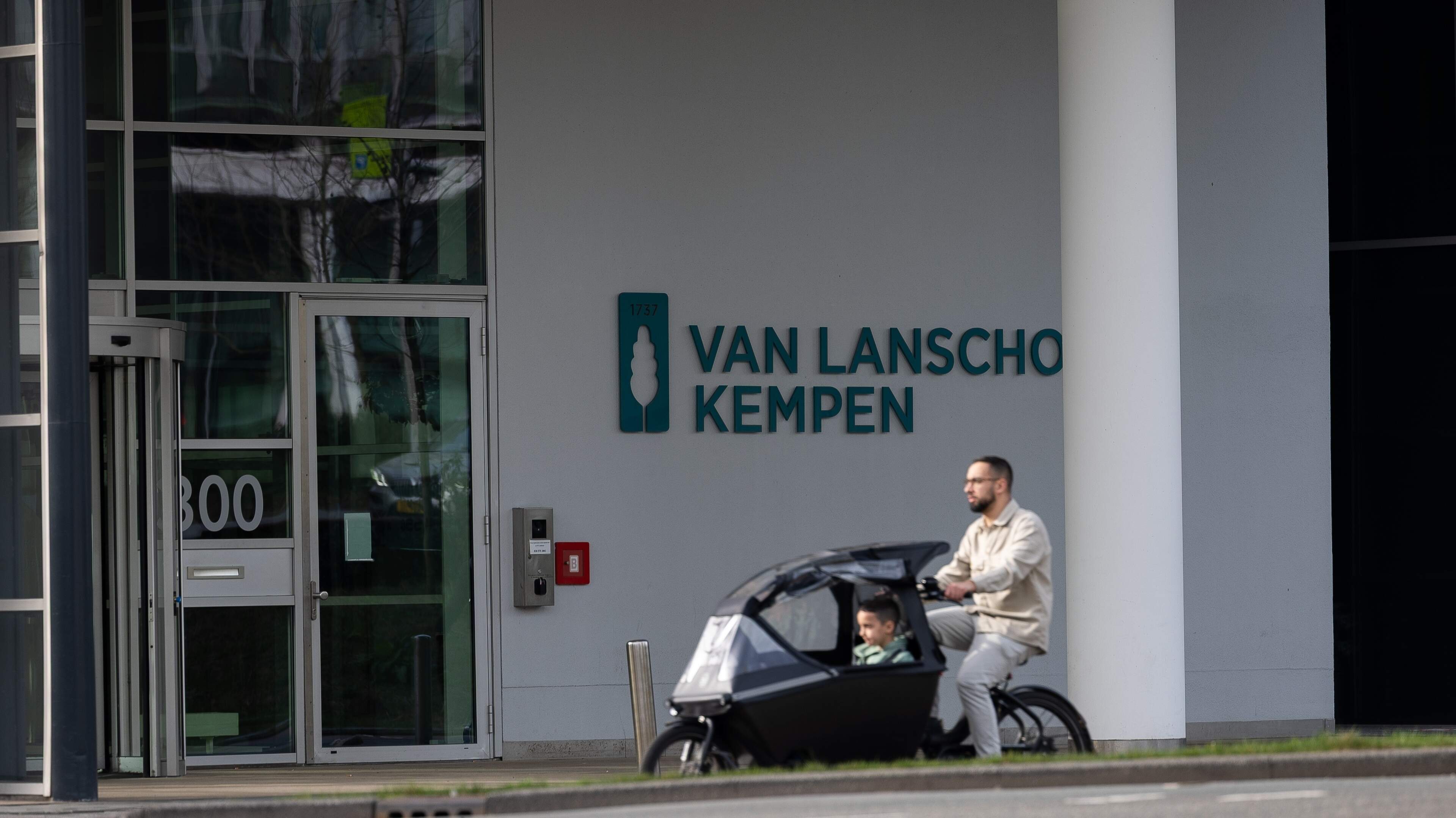 Beleggers Van Lanschot ontvangen aardig extraatje uit spaarpotje van de bank