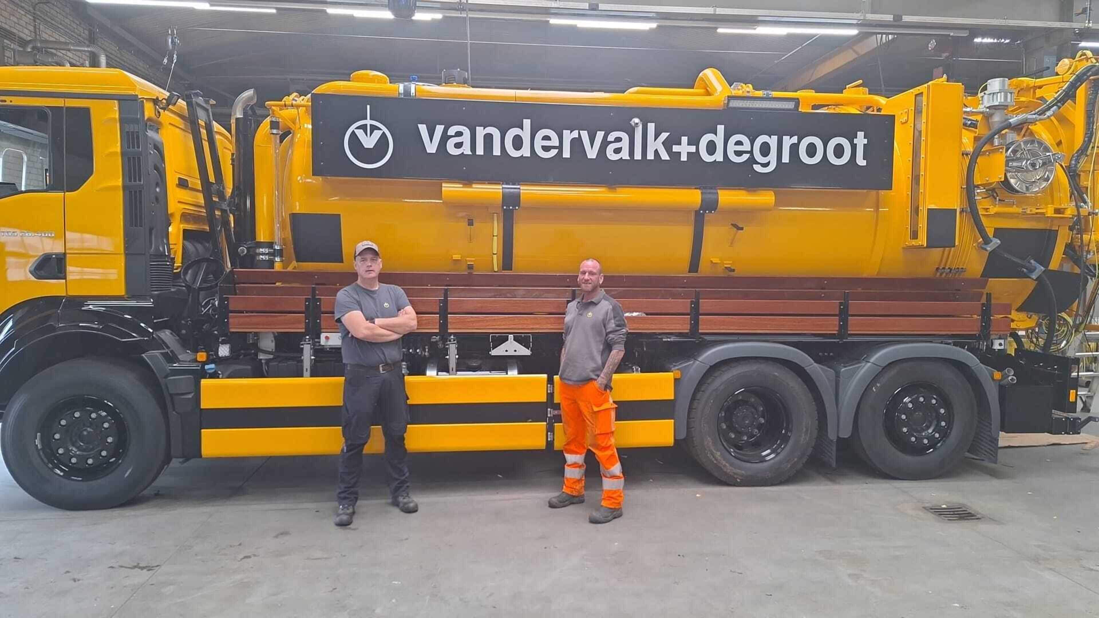 Truckers Pascal (53) en Alex (50) redden leven van vrouw met heldenactie op A58: ’Sommige mensen rijden door, maar zo zitten wij niet in elkaar’