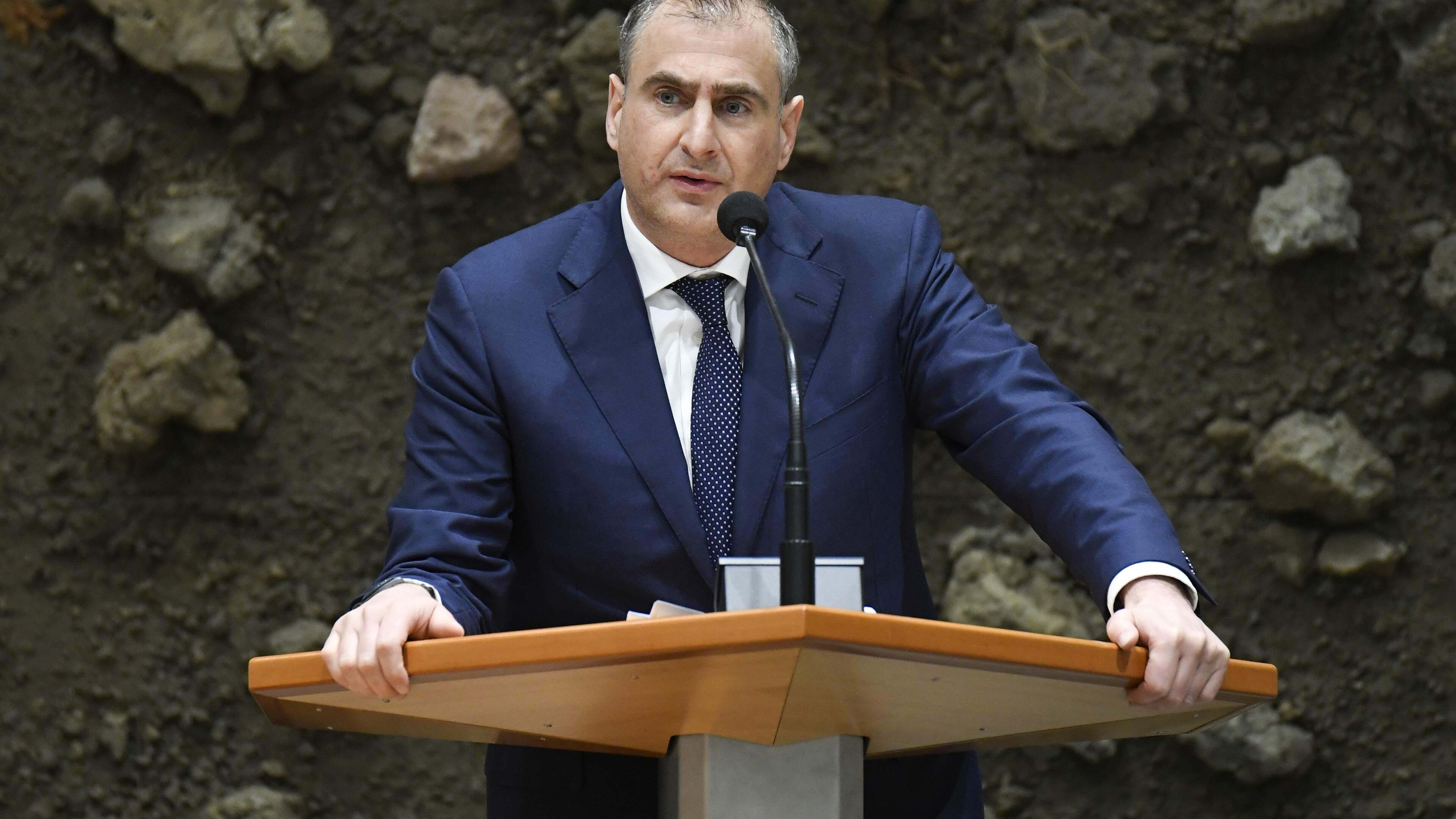 Tribune Tweede Kamer leeggeveegd na onrust bij debat Midden-Oosten