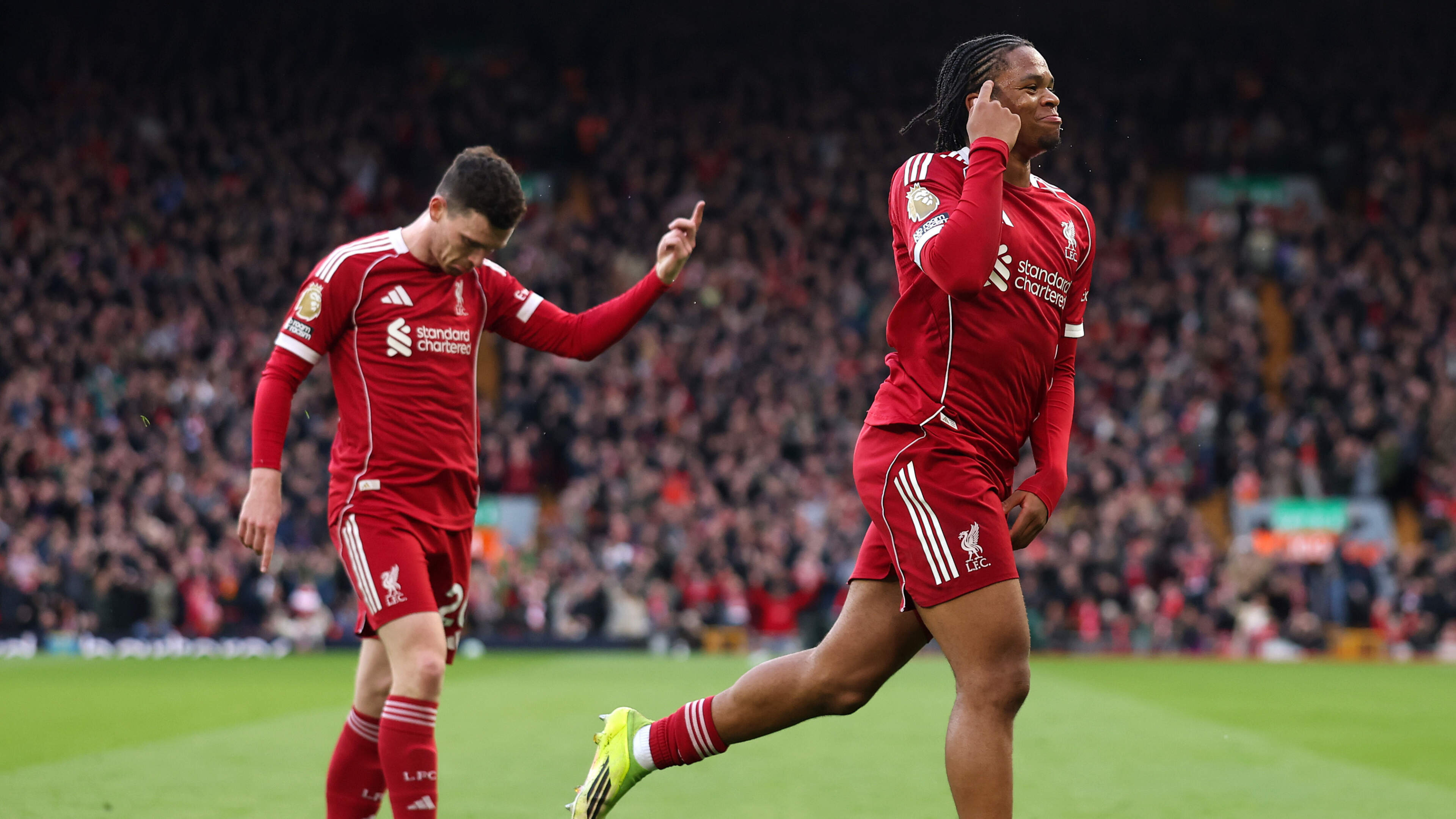 LIVE Premier League: Liverpool dankzij twee heerlijke goals comfortabel op voorsprong tegen Fulham