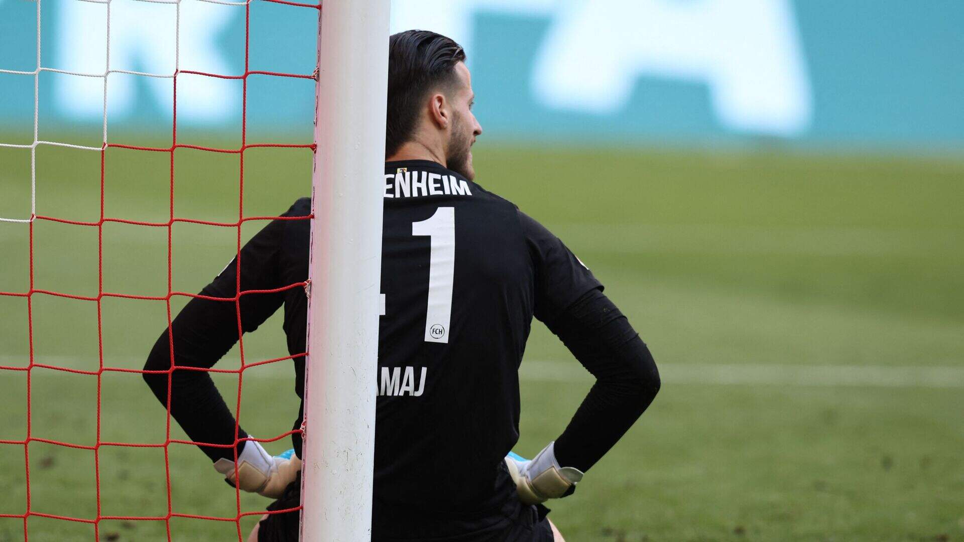 Stunt Heidenheim bij b-ploeg Bayern gaat in rook op door late eigen ...