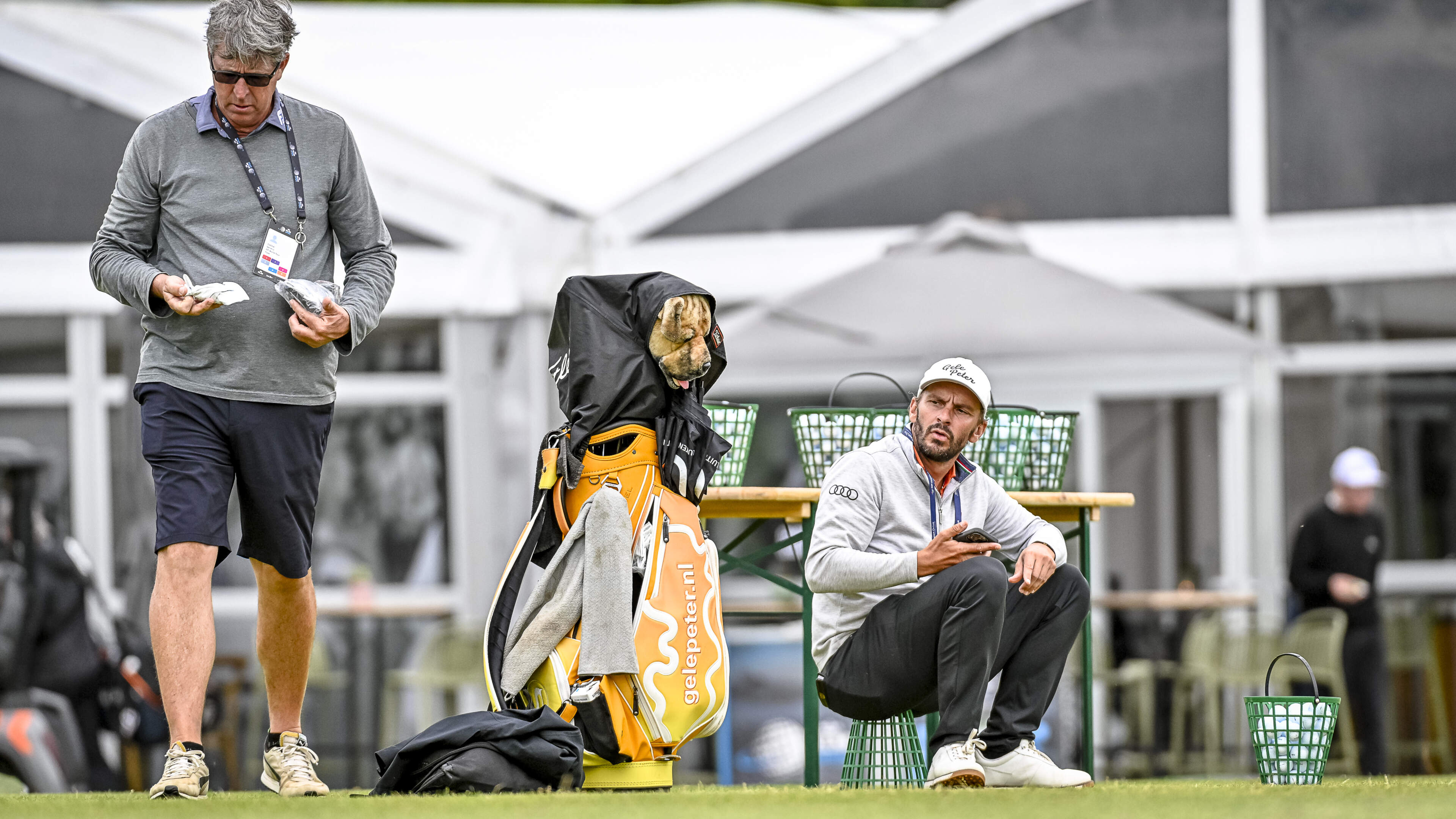 Chemie tussen Joost Luiten en caddie Alan Burns zichtbaar aa