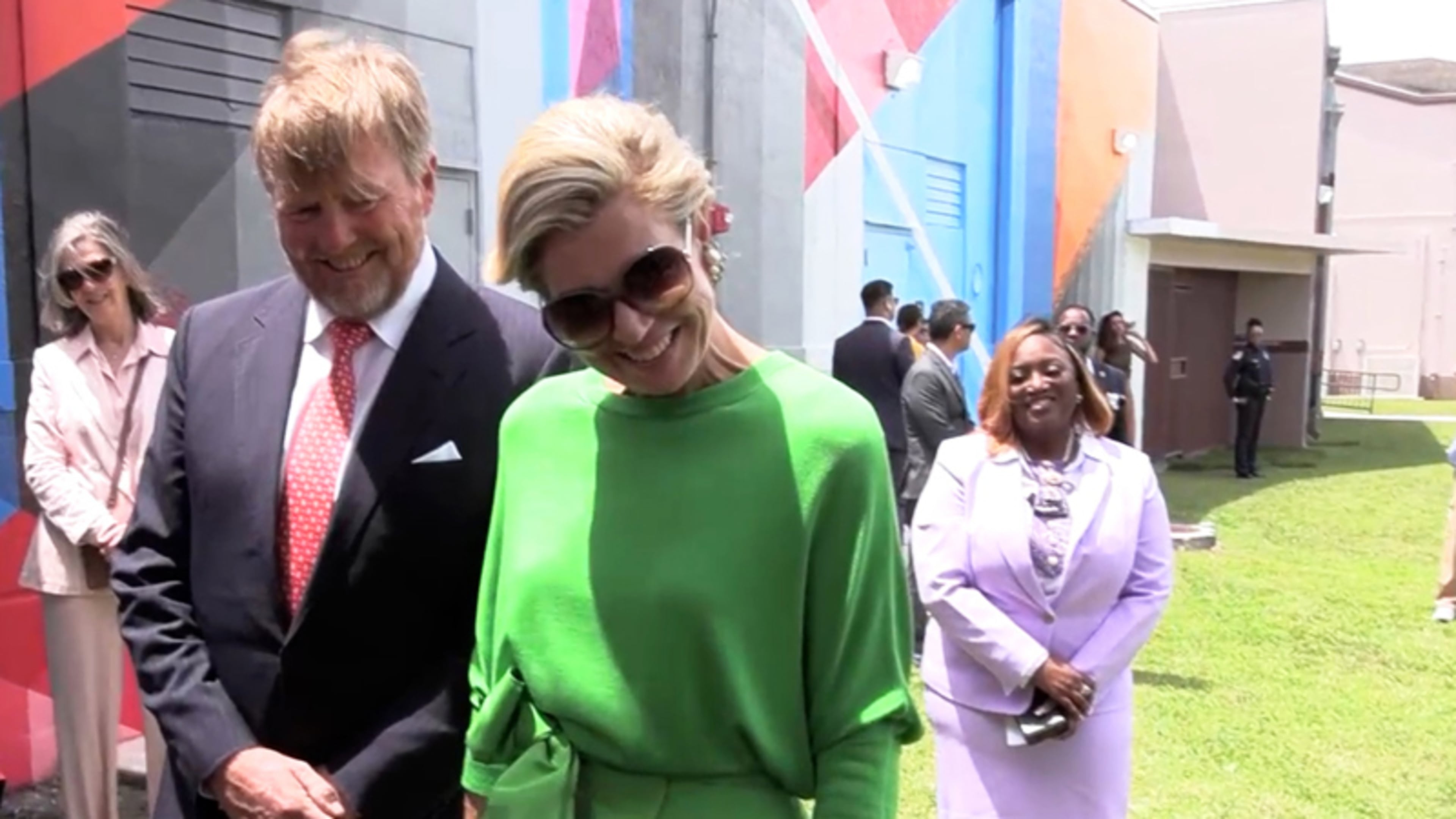 Aandoenlijk moment koningin Máxima gefilmd