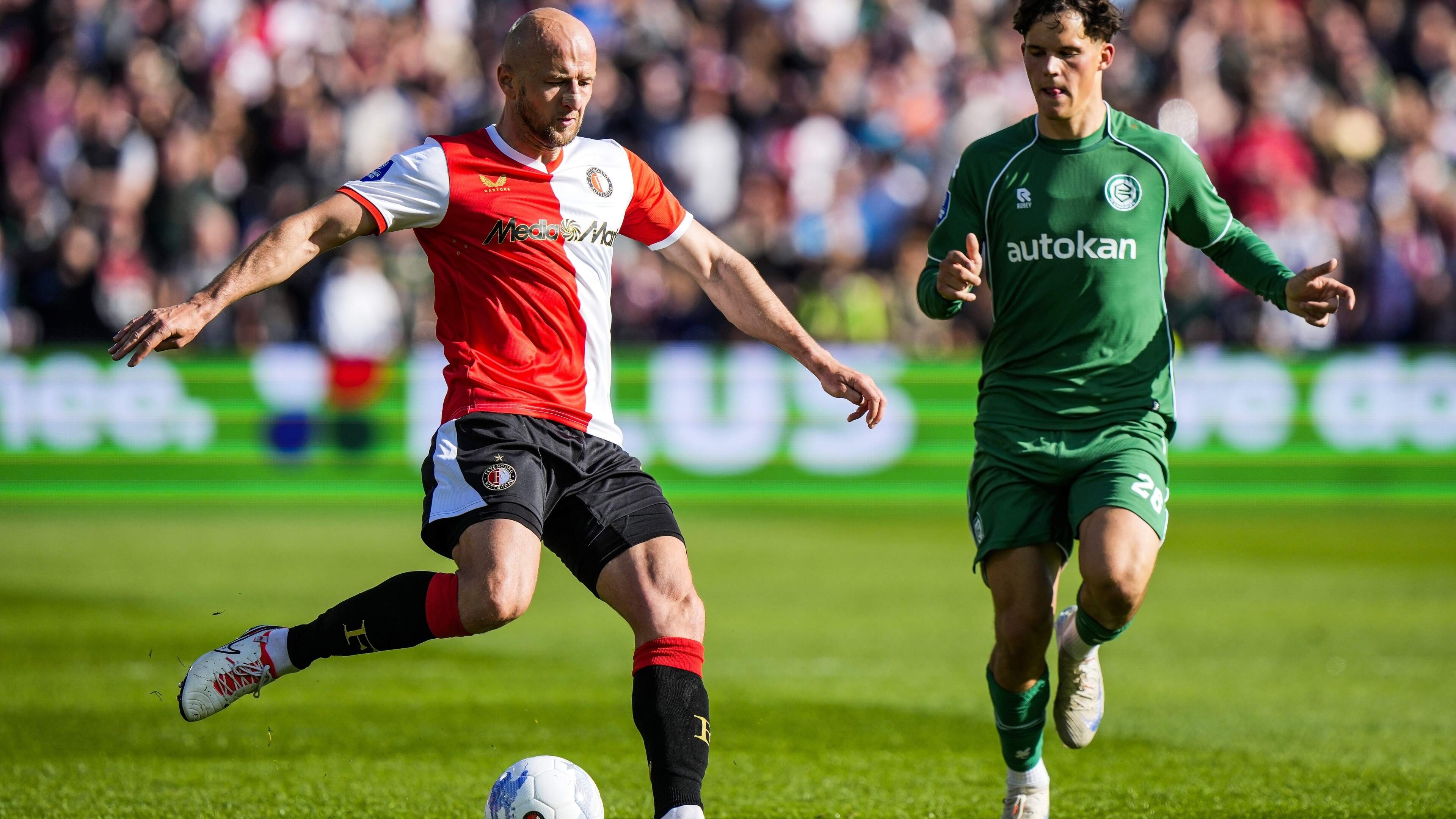Feyenoord en Gernot Trauner willen met elkaar door: ’We gaan om tafel, dat heeft hij verdiend’