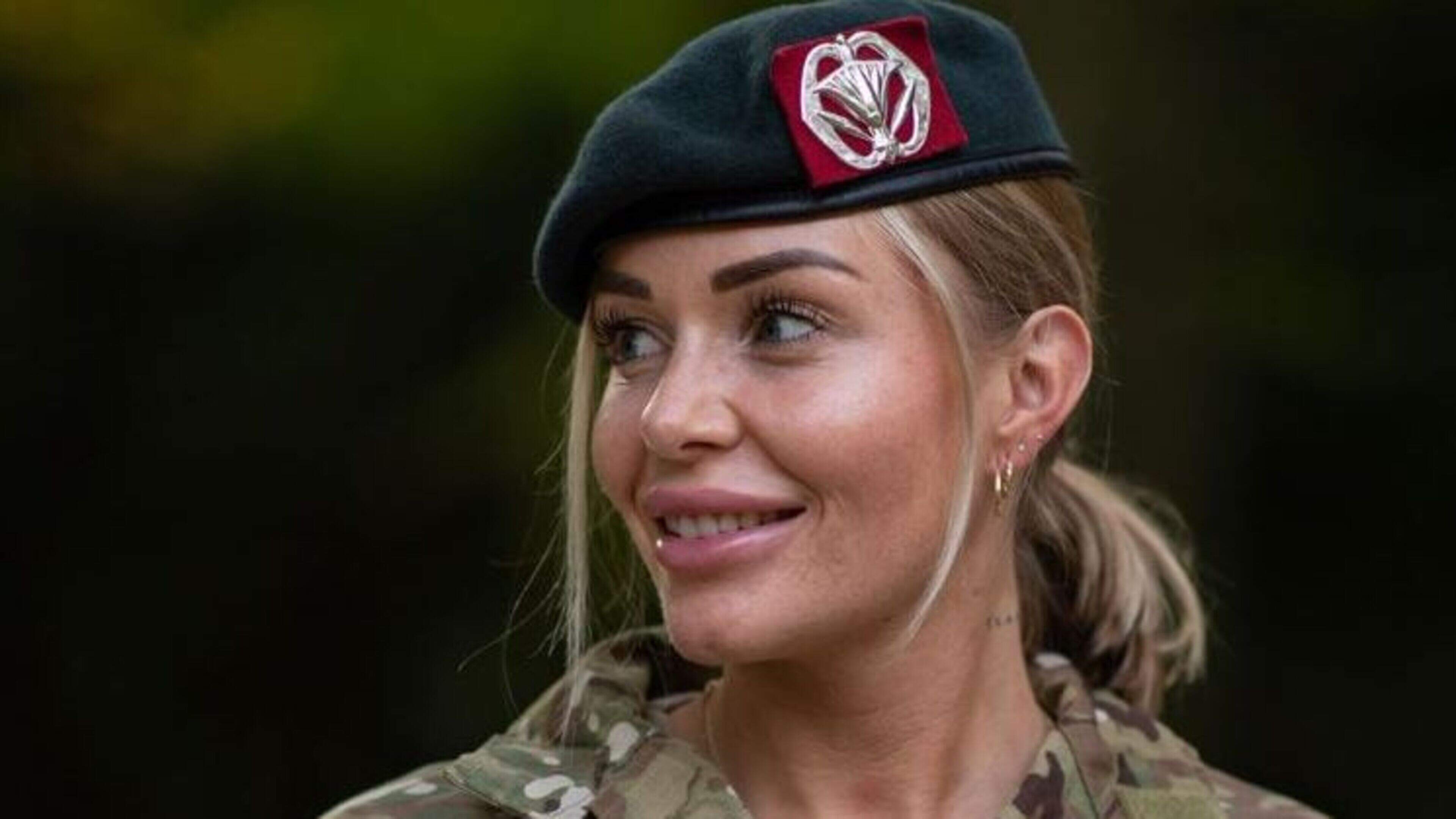 Mandy (34) was deployed to Lebanon, it changed her life forever: ‘Bodies lay along the road’