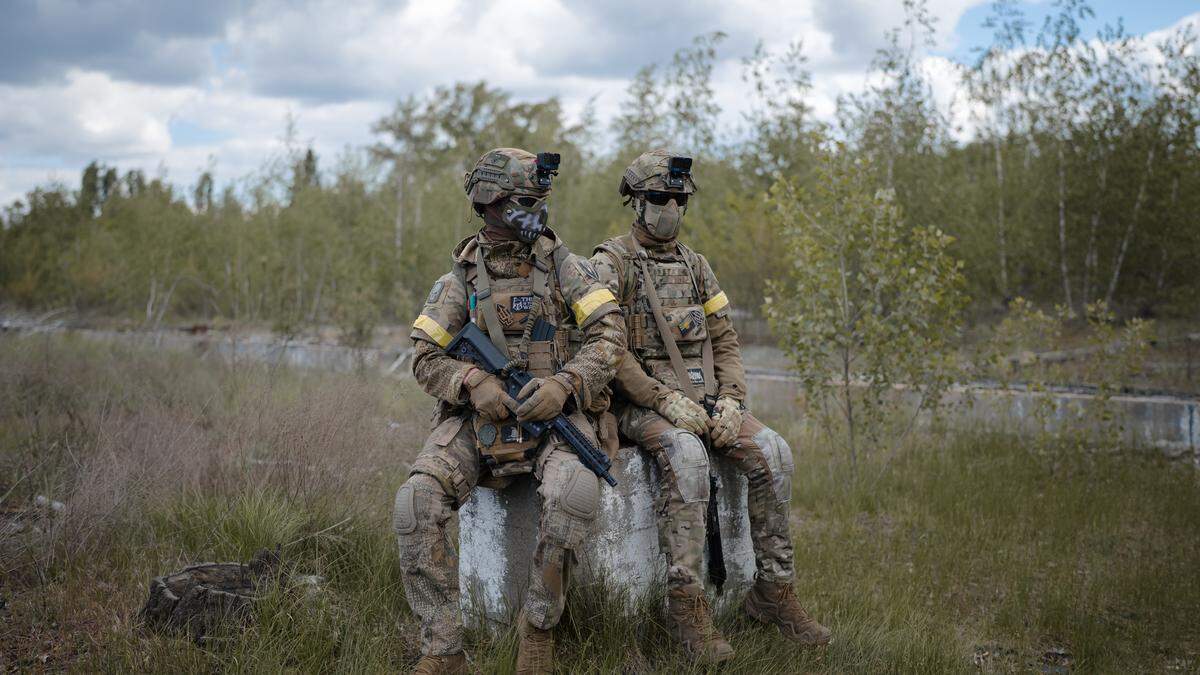 LIVE | Oekraïne claimt aanval op Russisch vliegveld waar zweefbommen liggen