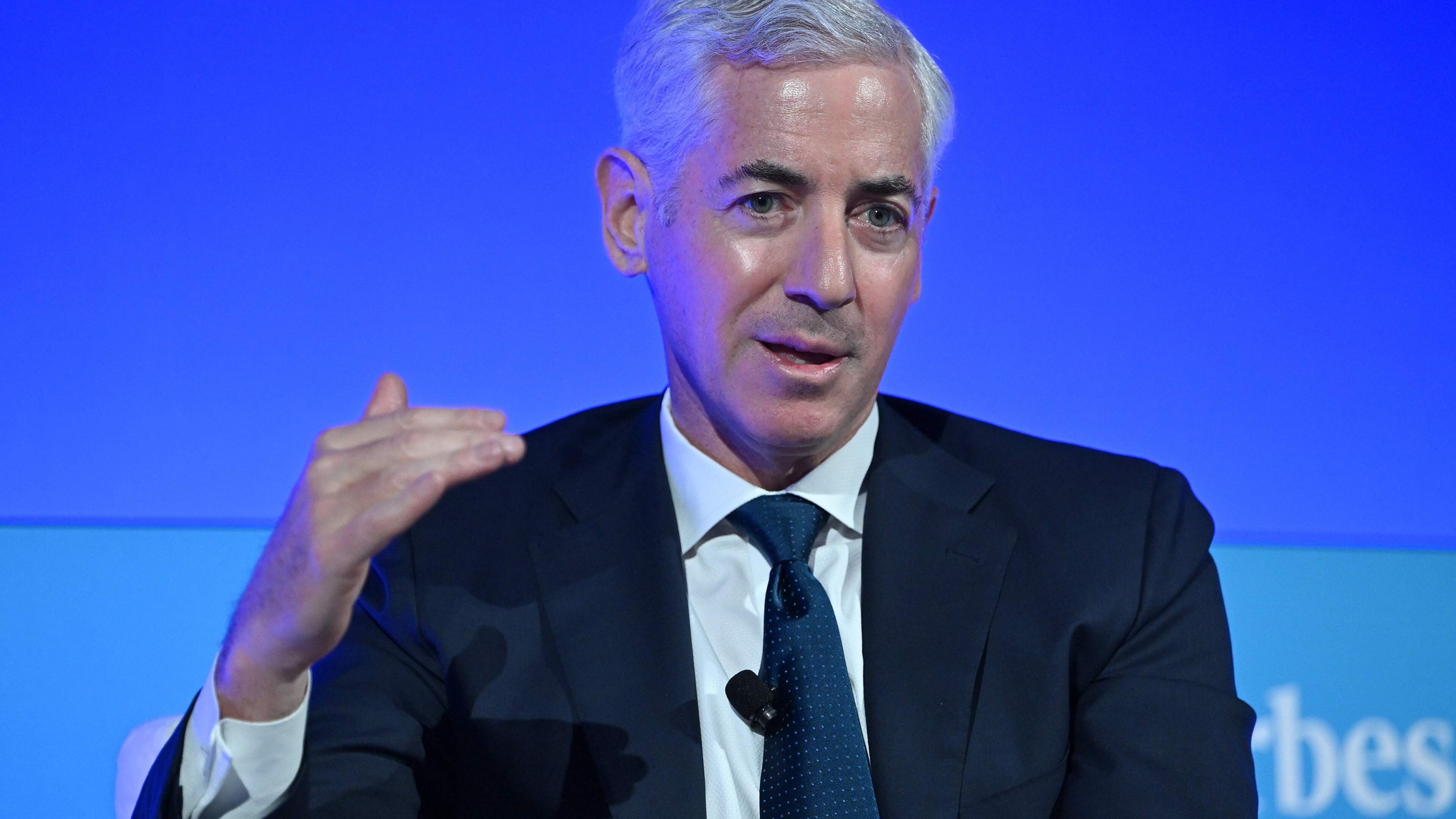 Investeringsfonds van Bill Ackman doet miljardenbod op Universal Music Group, platenlabel achter Taylor Swift