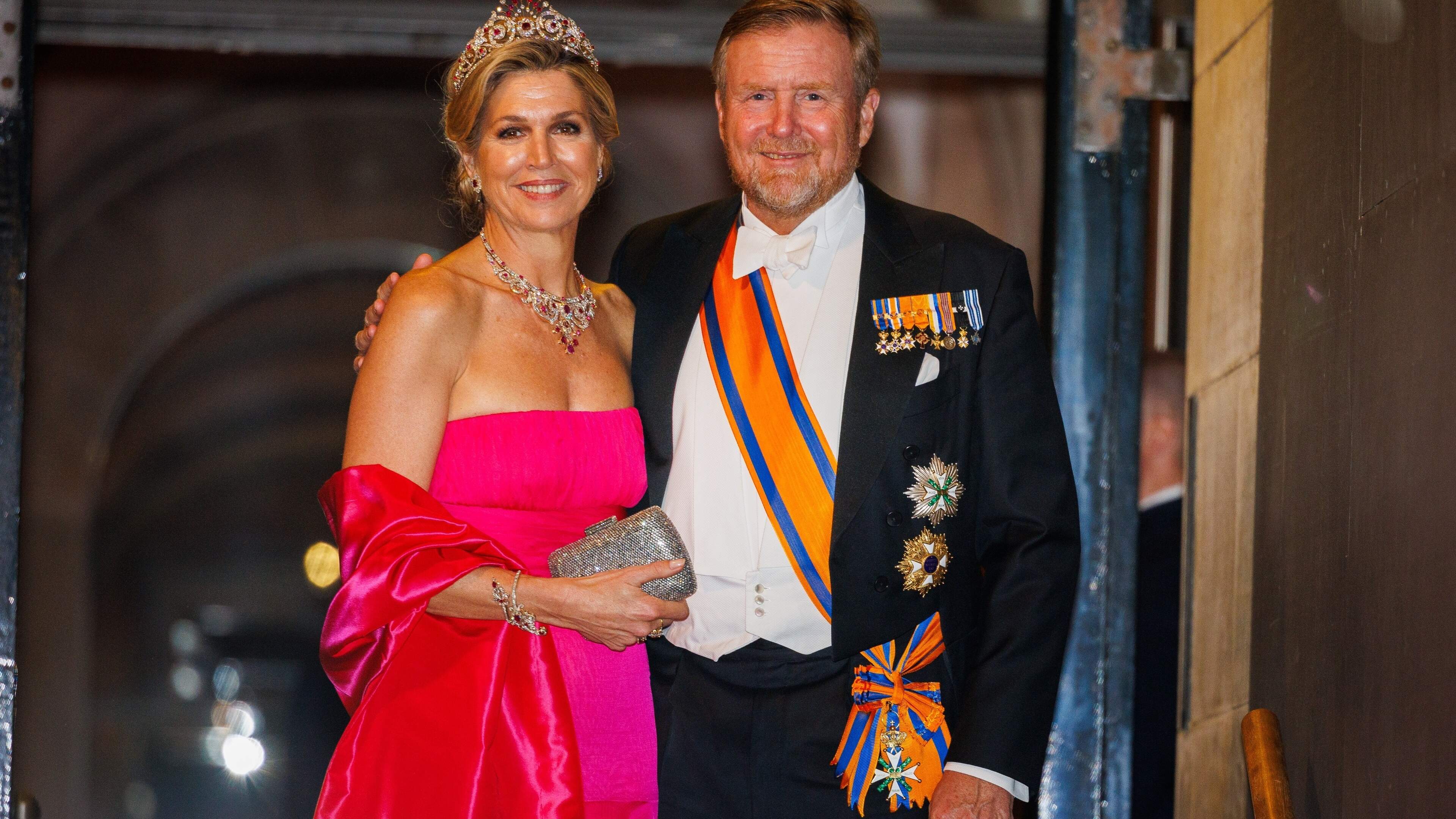 Praat mee: Moet het koningshuis blijven of worden afgeschaft?