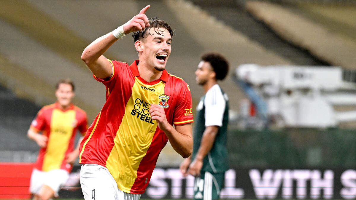 ミラノ・スミットは、ヨーロッパリーグのパナチナコスでの歴史的な2-1の歴史的な歴史的な歴史を築く