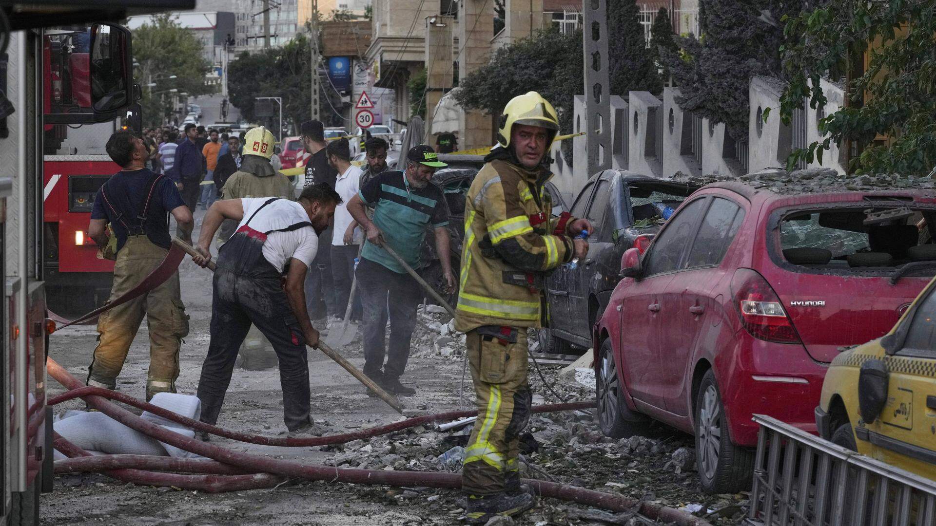 De ravage in Teheran is groot na de aabval van Israël.