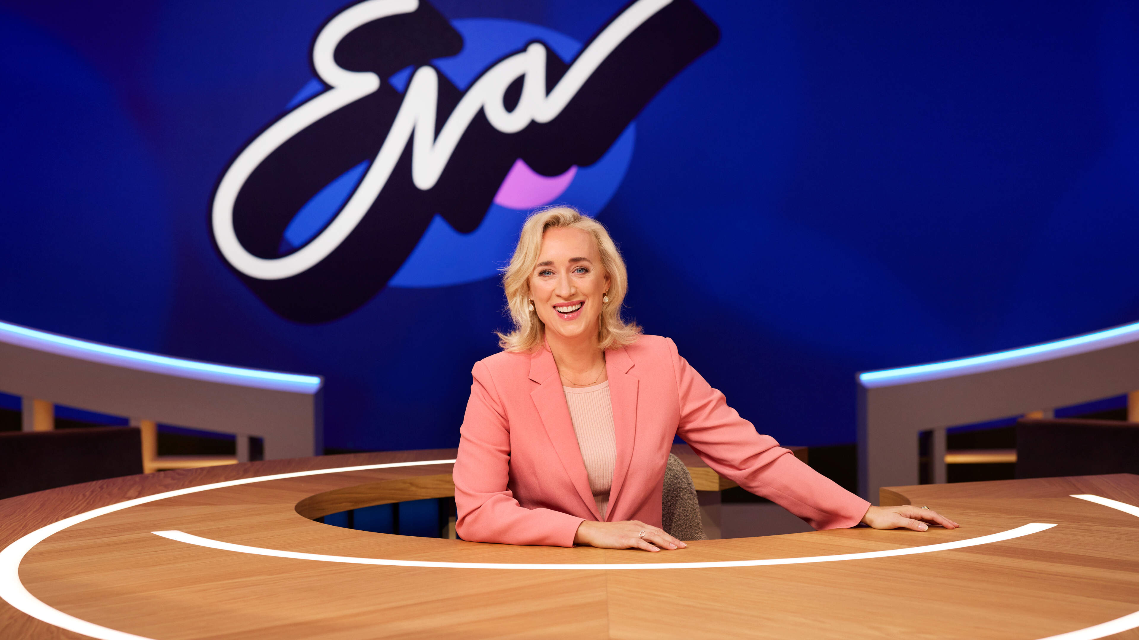 Eva Jinek hersteld en maandagavond terug in talkshow