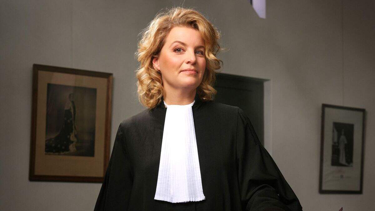 Clarice Grender Strafrechtadvocaat Clarice Stenger: ’Ik heb weleens handgeschreven ...