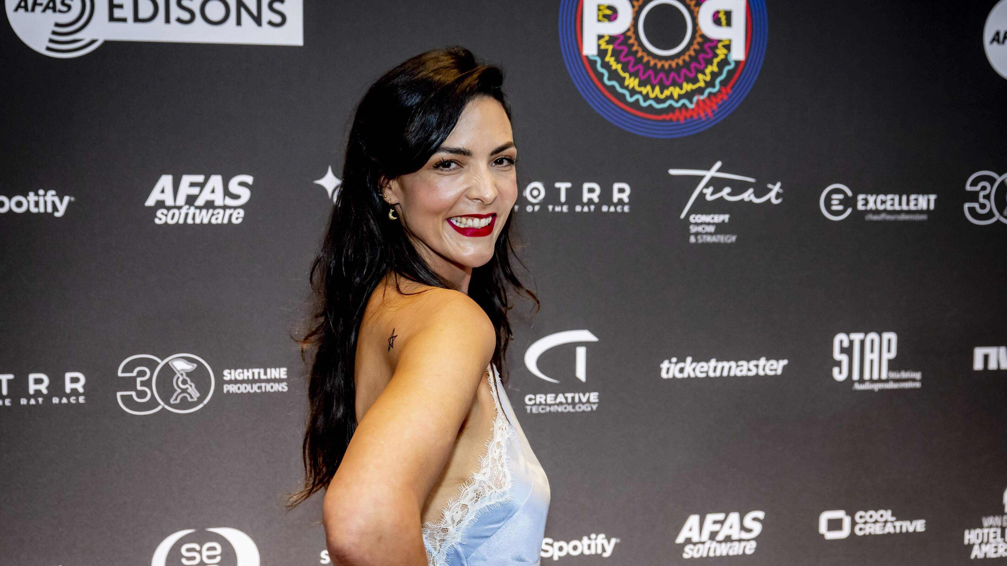 Zangeres Caro Emerald kondigt nieuw album aan