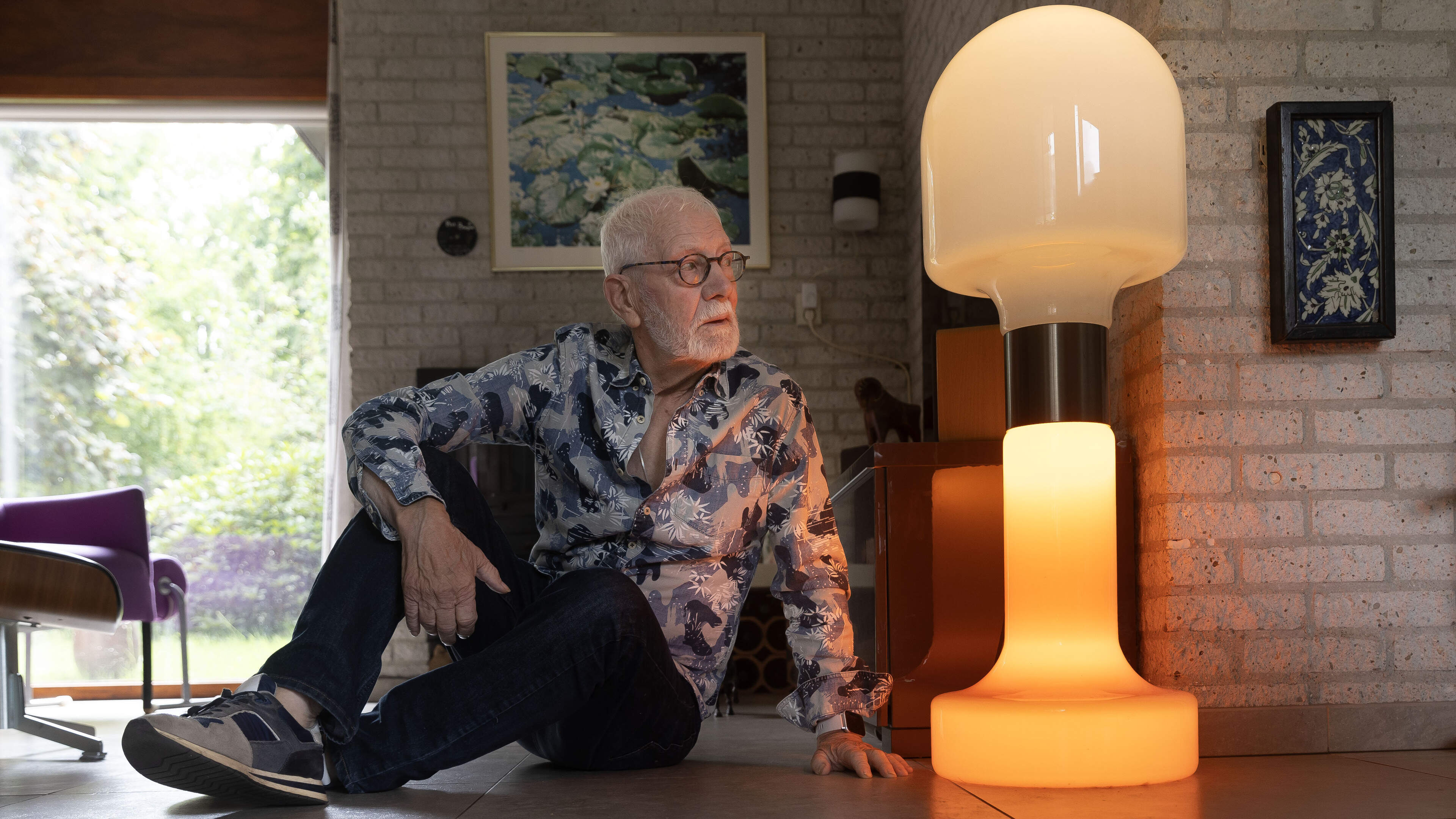 Peet (88) had jarenlang ongemerkt een designklassieker in huis: ’Hij heeft altijd een plek in de woonkamer gehad’