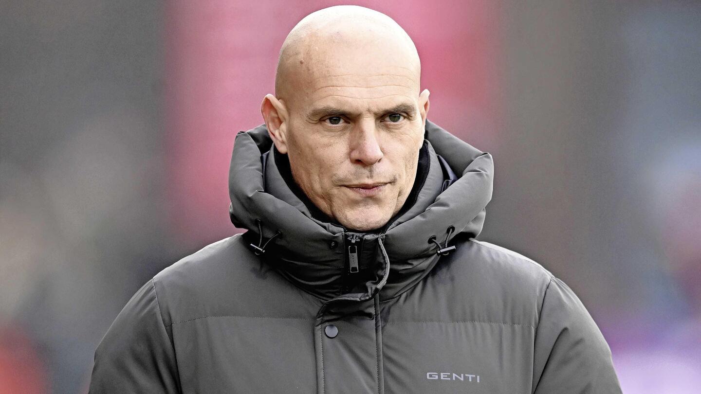 FC Twente-speler Sadílek scoort voor het eerst voor Tsjechië | De Telegraaf