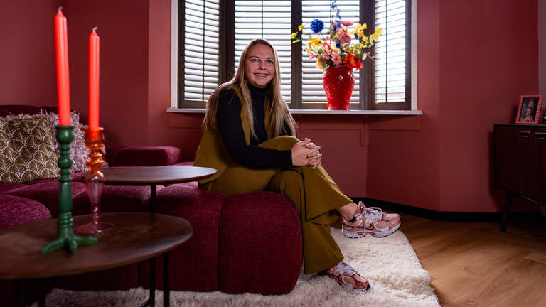 Annemarie is trots op haar eerste koophuis.