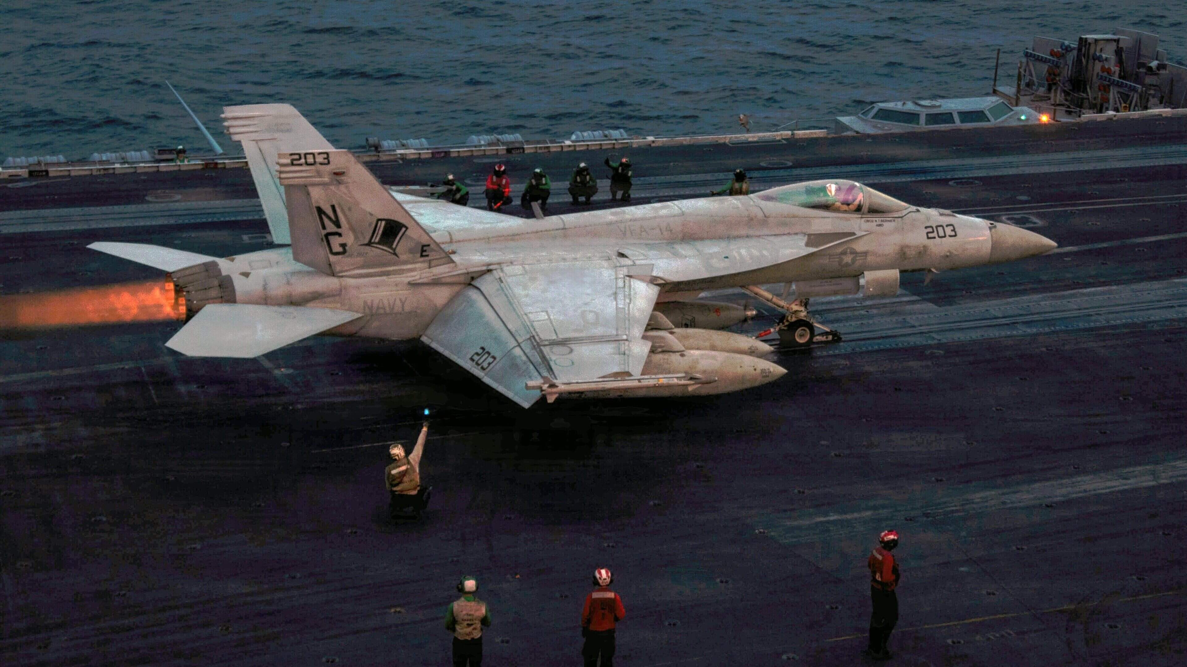 Verenigde Staten ’locked and loaded’ om oorlog te hervatten als Teheran ’de verkeerde keuze’ maakt