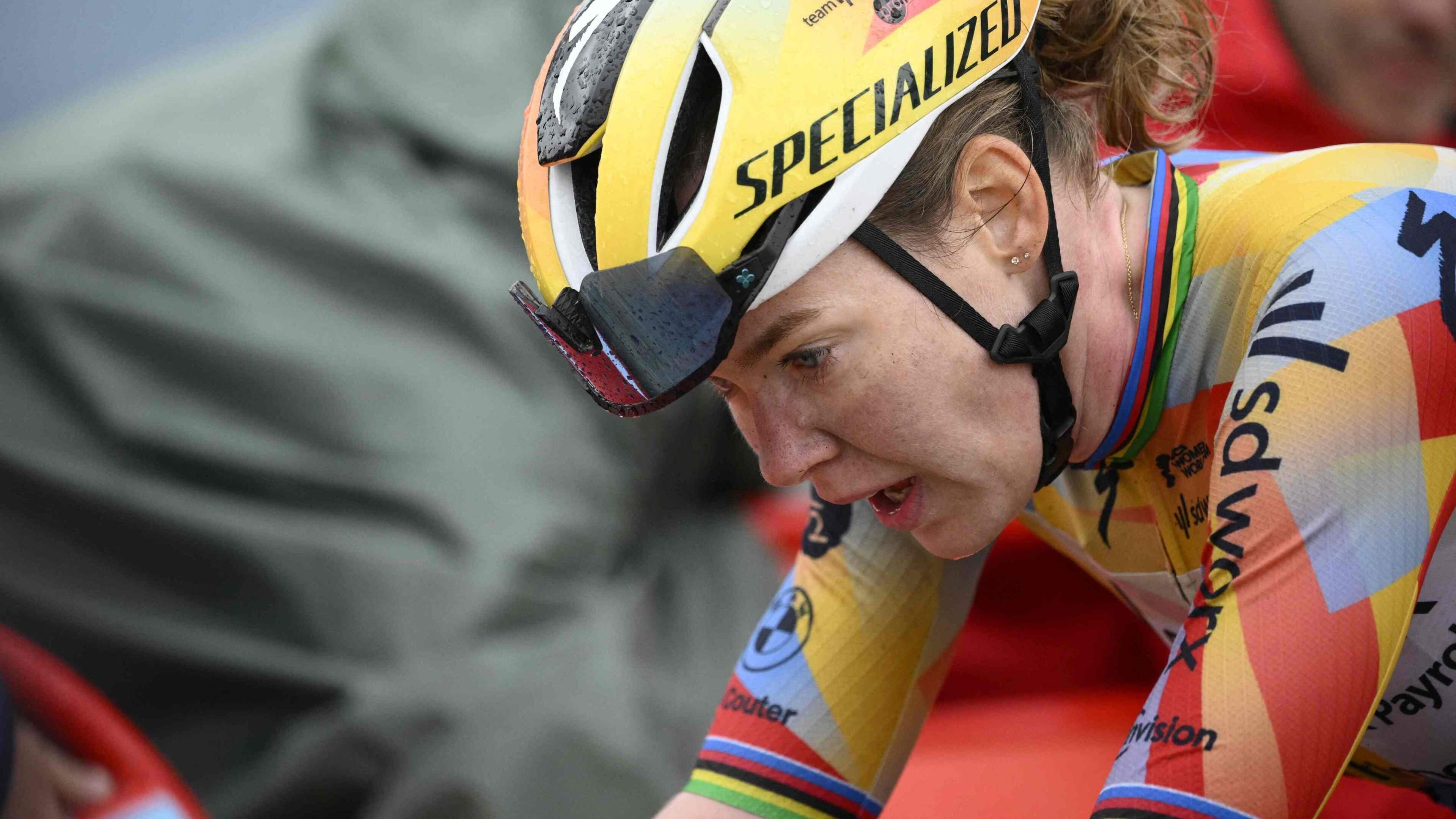 Loodzware Angliru velt Anna van der Breggen: eindzege in Vuelta Femenina prooi voor Paula Blasi