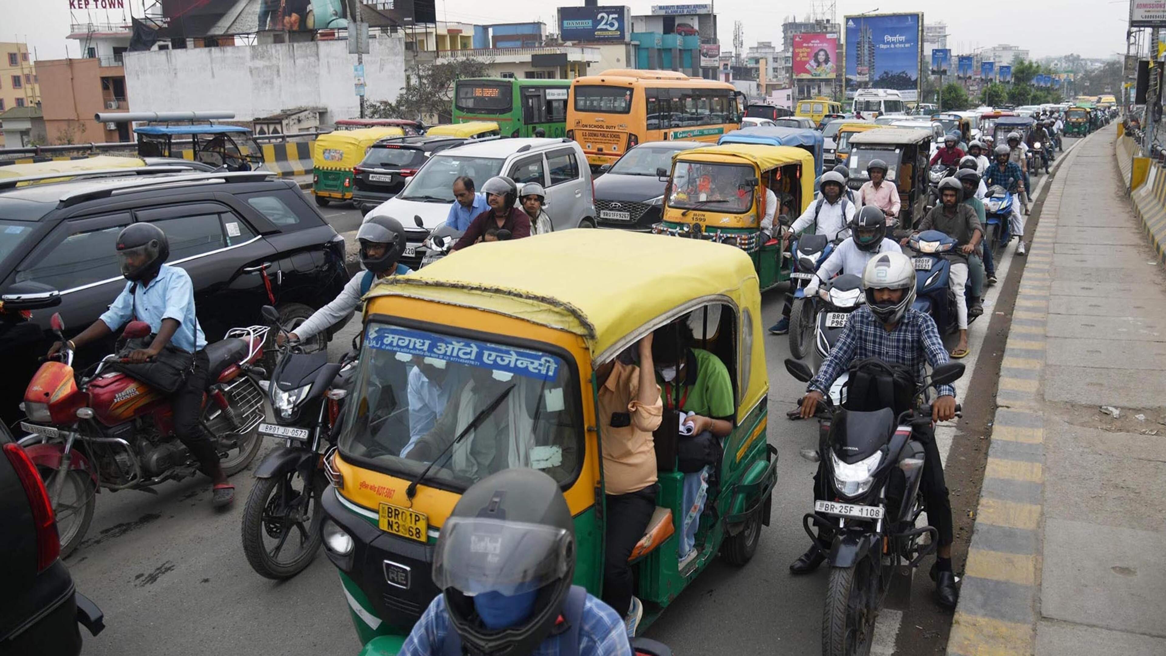 India blijft wel investeren in nieuwe olieraffinaderijen