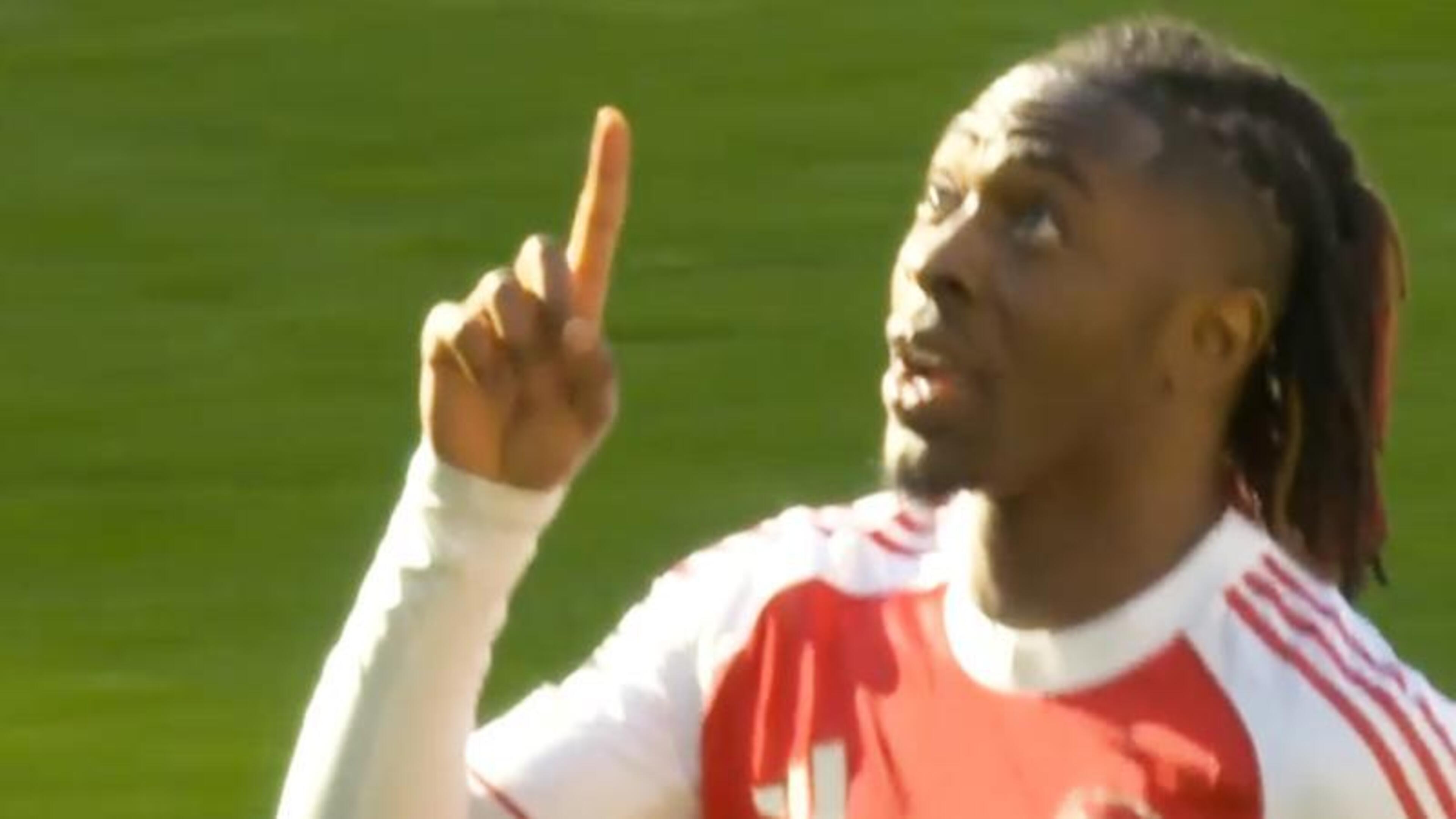 Videogoal: Eze brengt Arsenal op voorsprong met fantastische goal