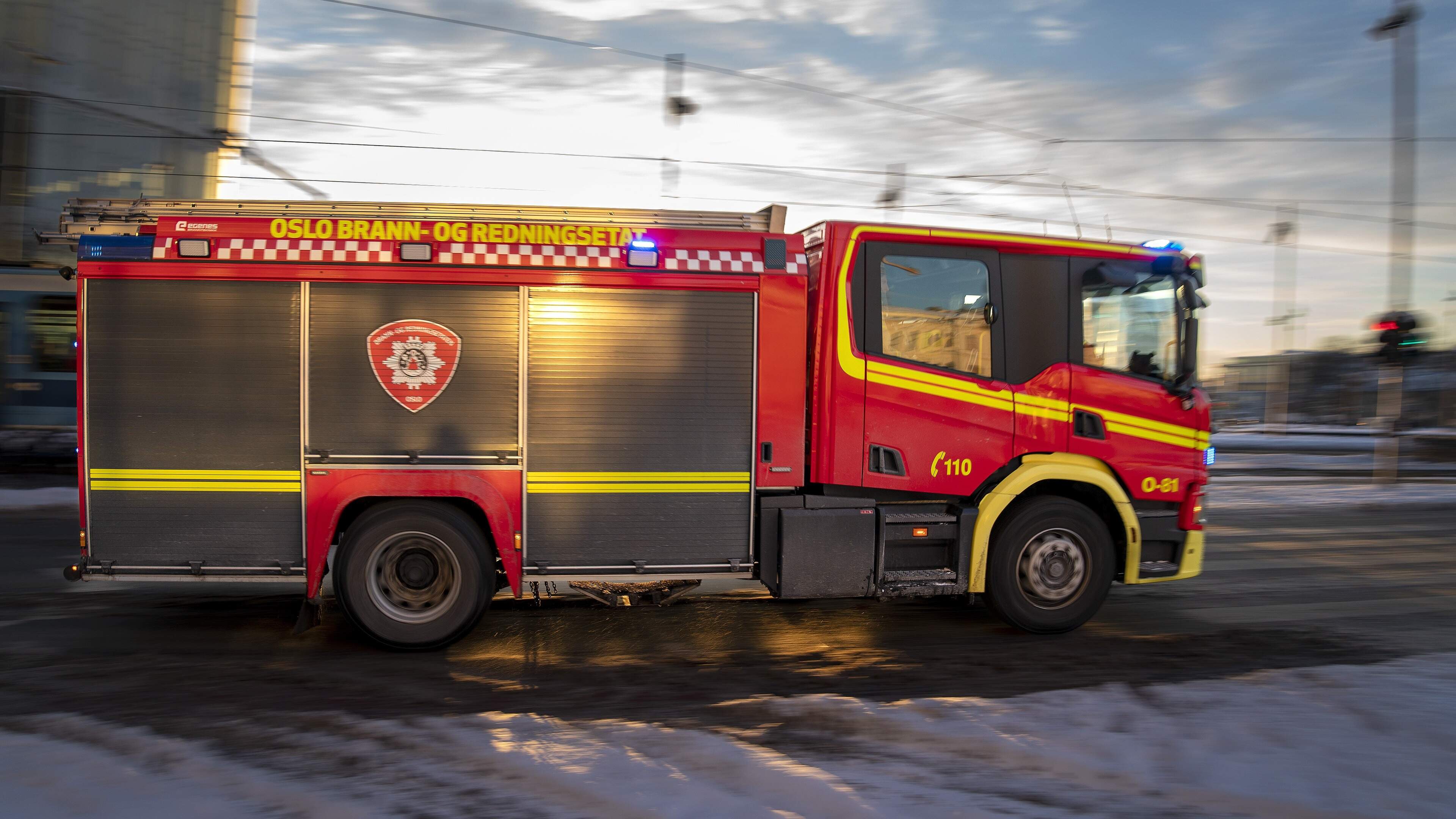 Tientallen huizen verwoest door vernietigende brand in Noorwegen