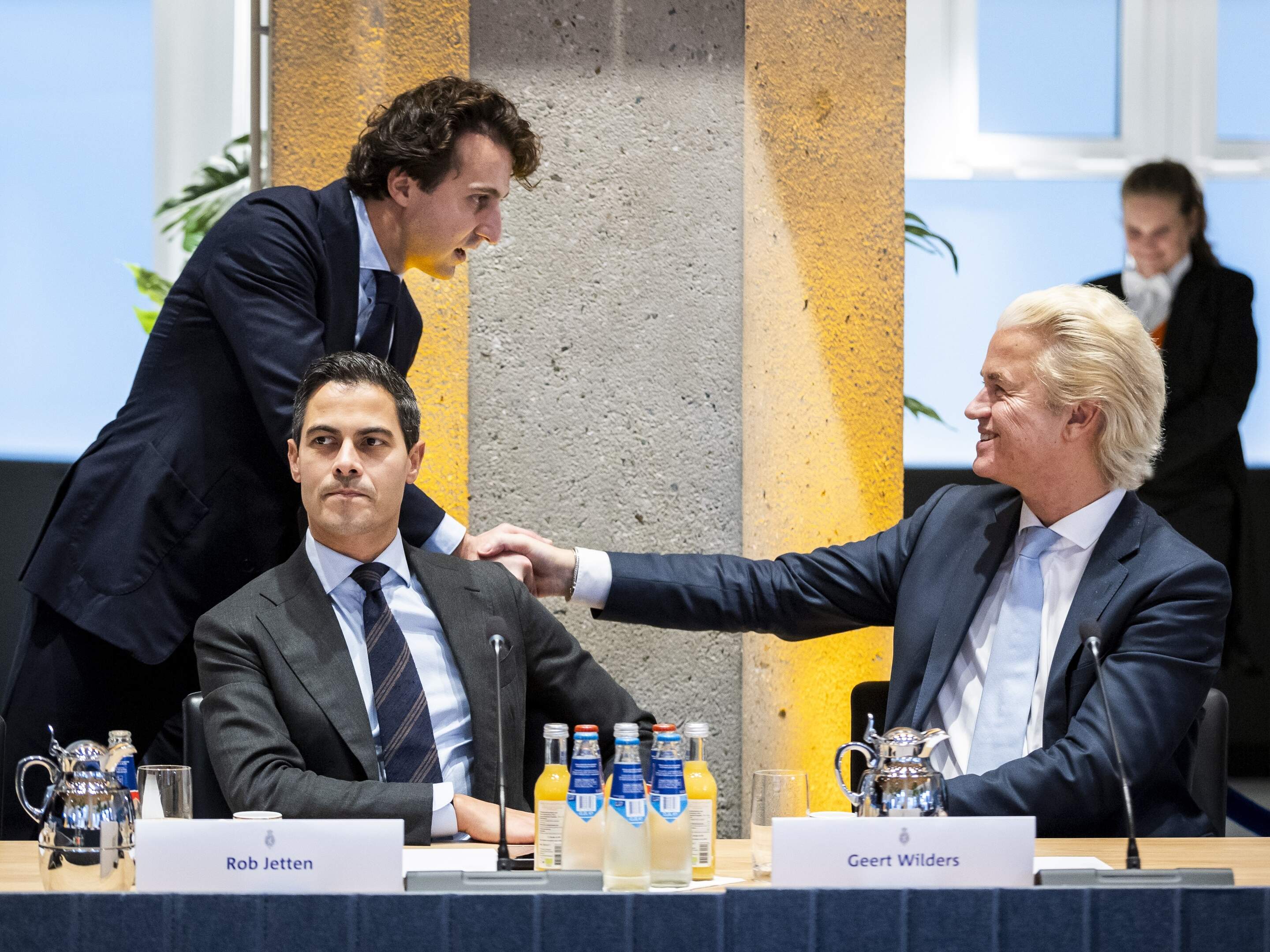 D66-leider Rob Jetten wil breed kabinet met VVD en GL/PvdA, Dilan Yesilgöz  blijft daartegen | De Telegraaf