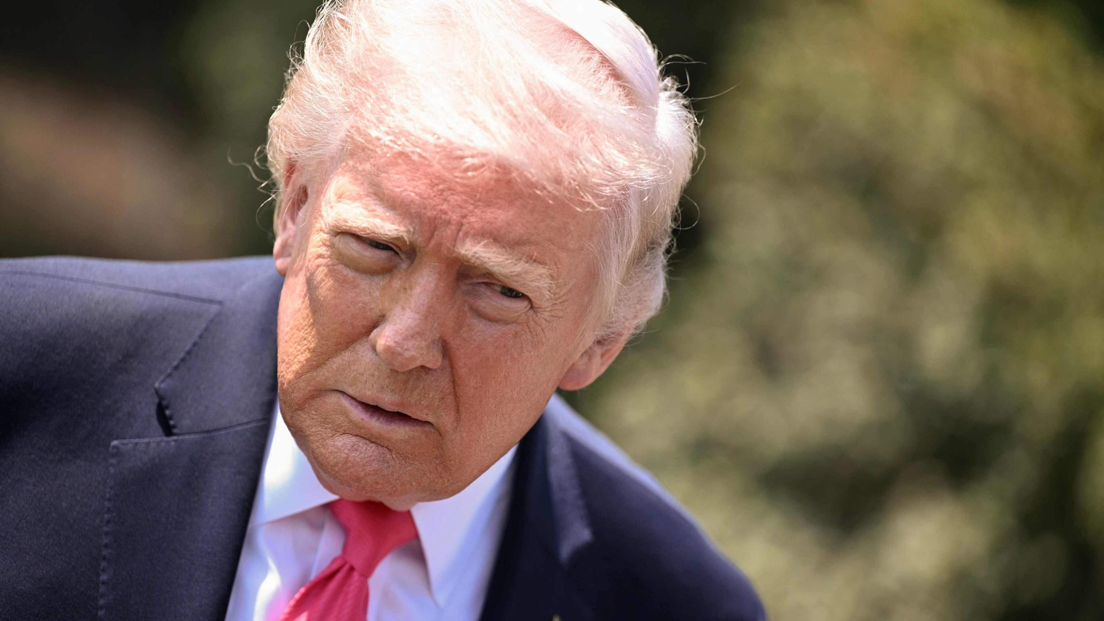 LIVE | Trump zegt dat Iran akkoord is om nucleair materiaal te overhandigen