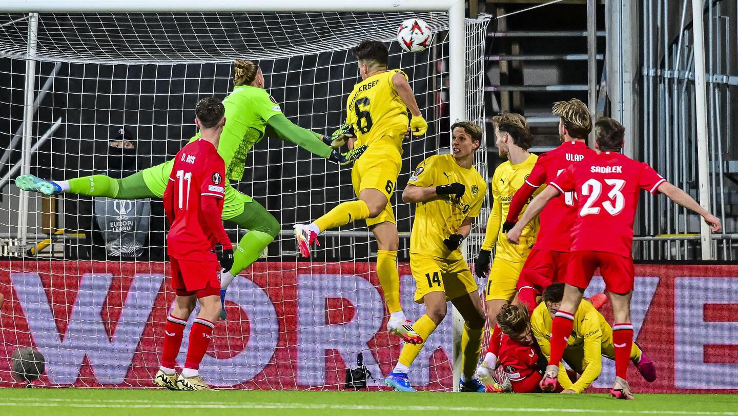 FC Twente na knotsgekke slotfase uitgeschakeld in Europa League: Bodø ...