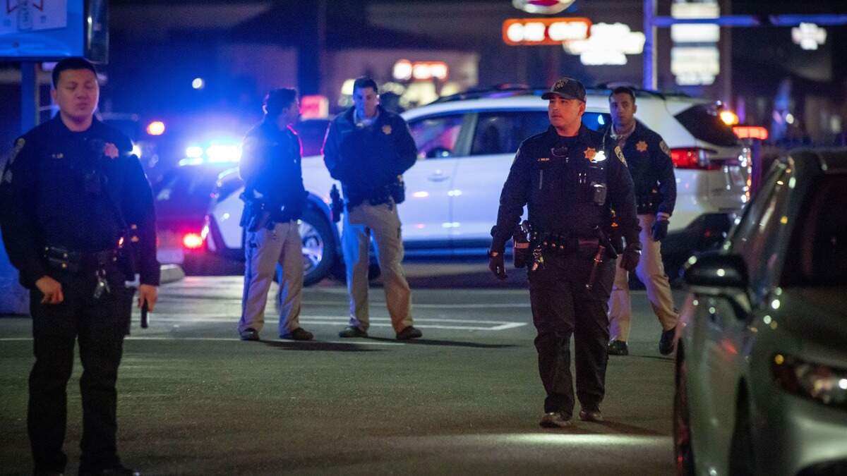 カリフォルニア州ストックトンの子供の誕生日パーティーで銃撃、4人死亡、10人負傷