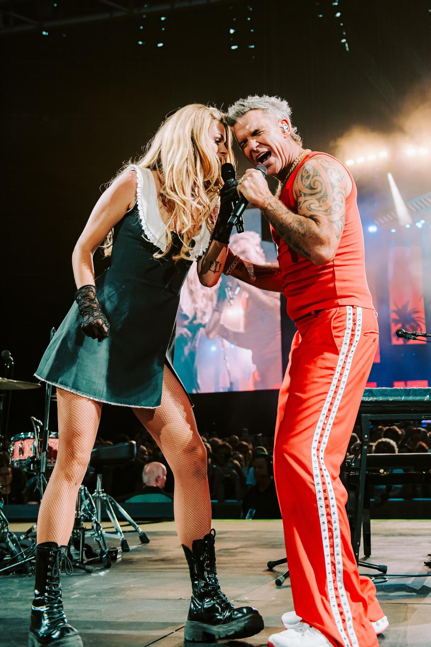 Davina Michelle na duet met Robbie Williams: ’Ik sta nog stijf van de ...