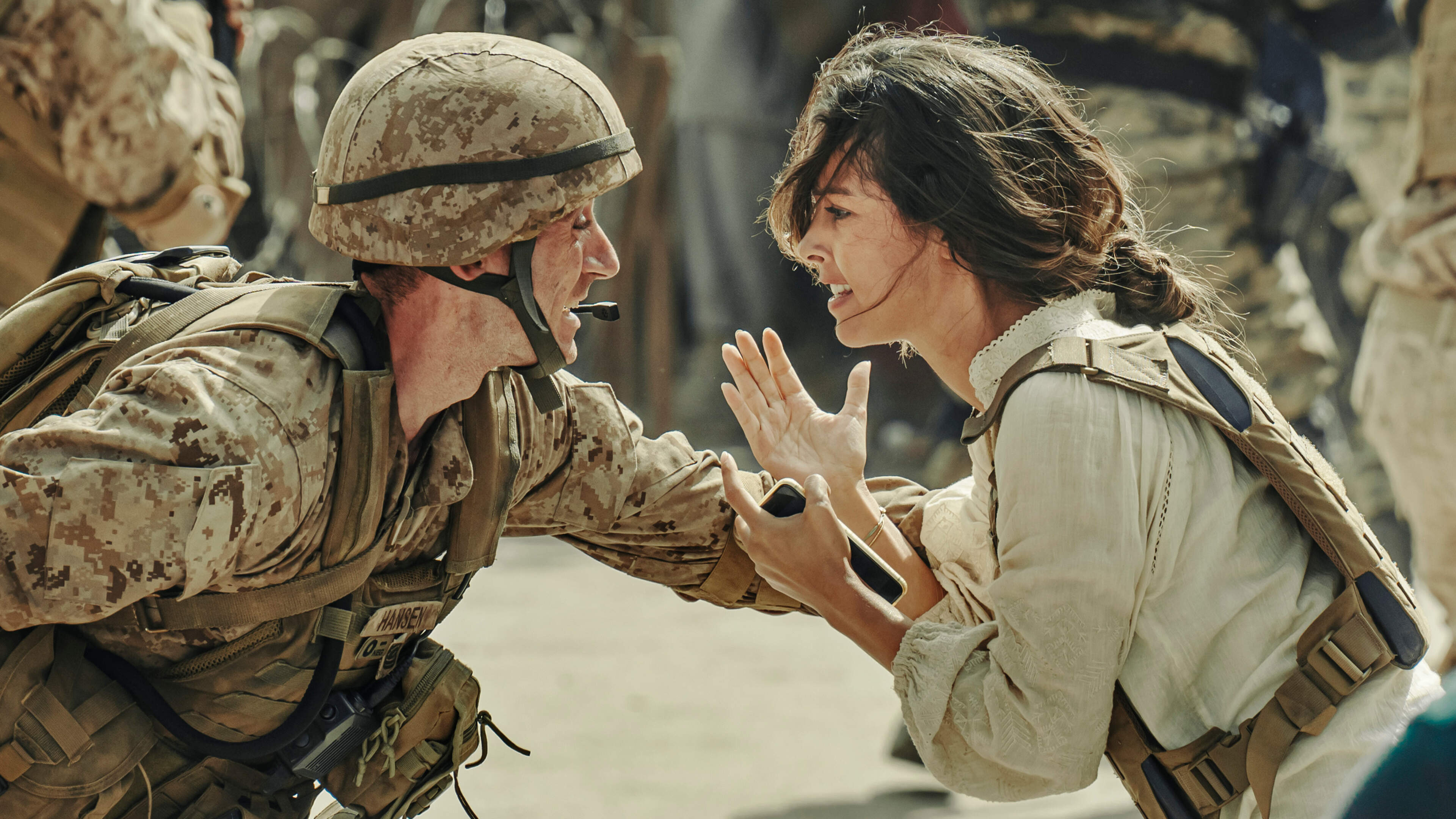 Afghaanse hel uit 2021 verfilmd: ’Totale waanzin invoelbaar gemaakt’