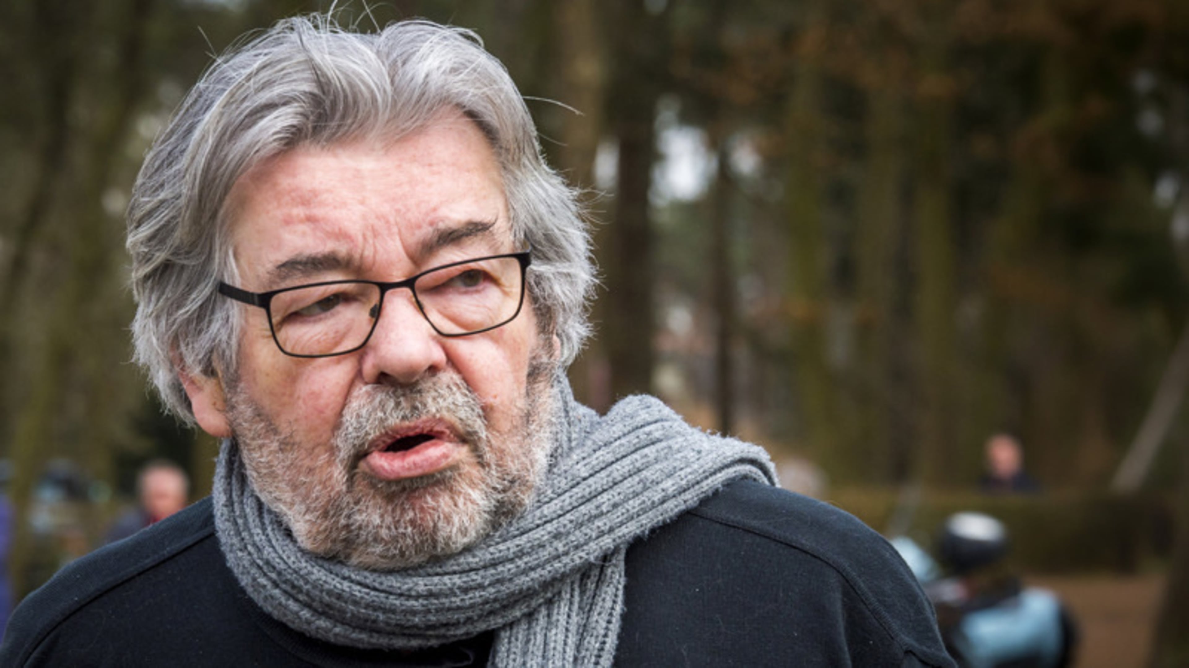 Maarten van Rossem vecht tegen brompot-imago in podcast