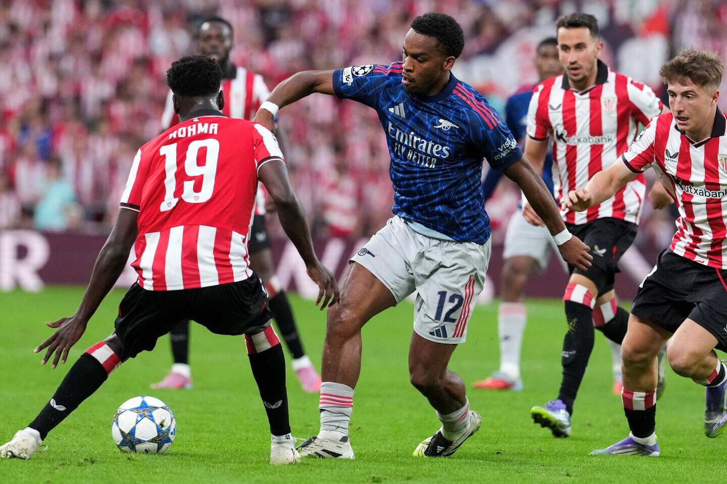 Jurriën Timber kent met Arsenal een uitstekende start van de Champions League.