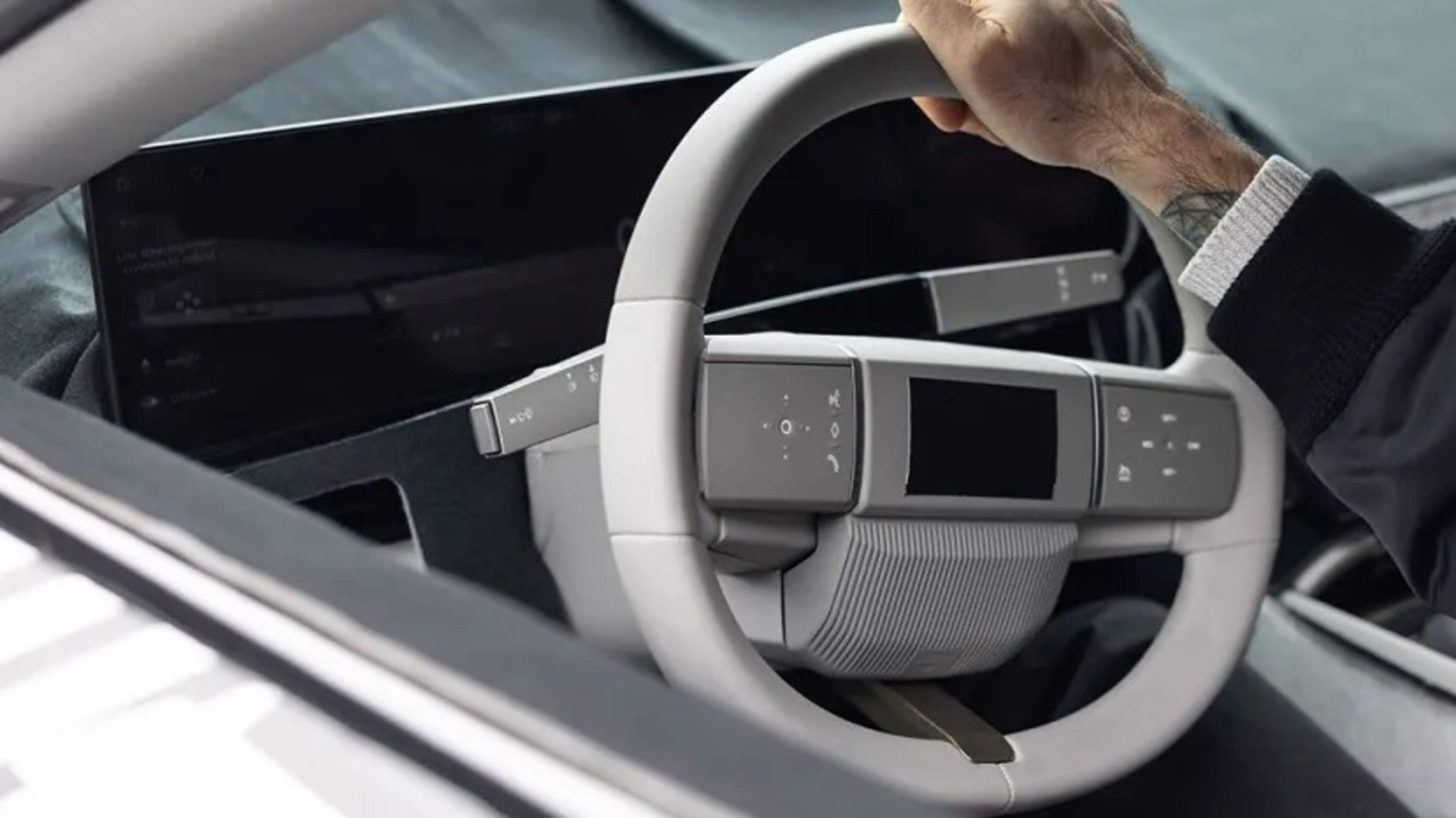 Plastic fantastic! Jaguar grijpt terug op jaren zeventig voor nieuwe, elektrische ’Type 00’