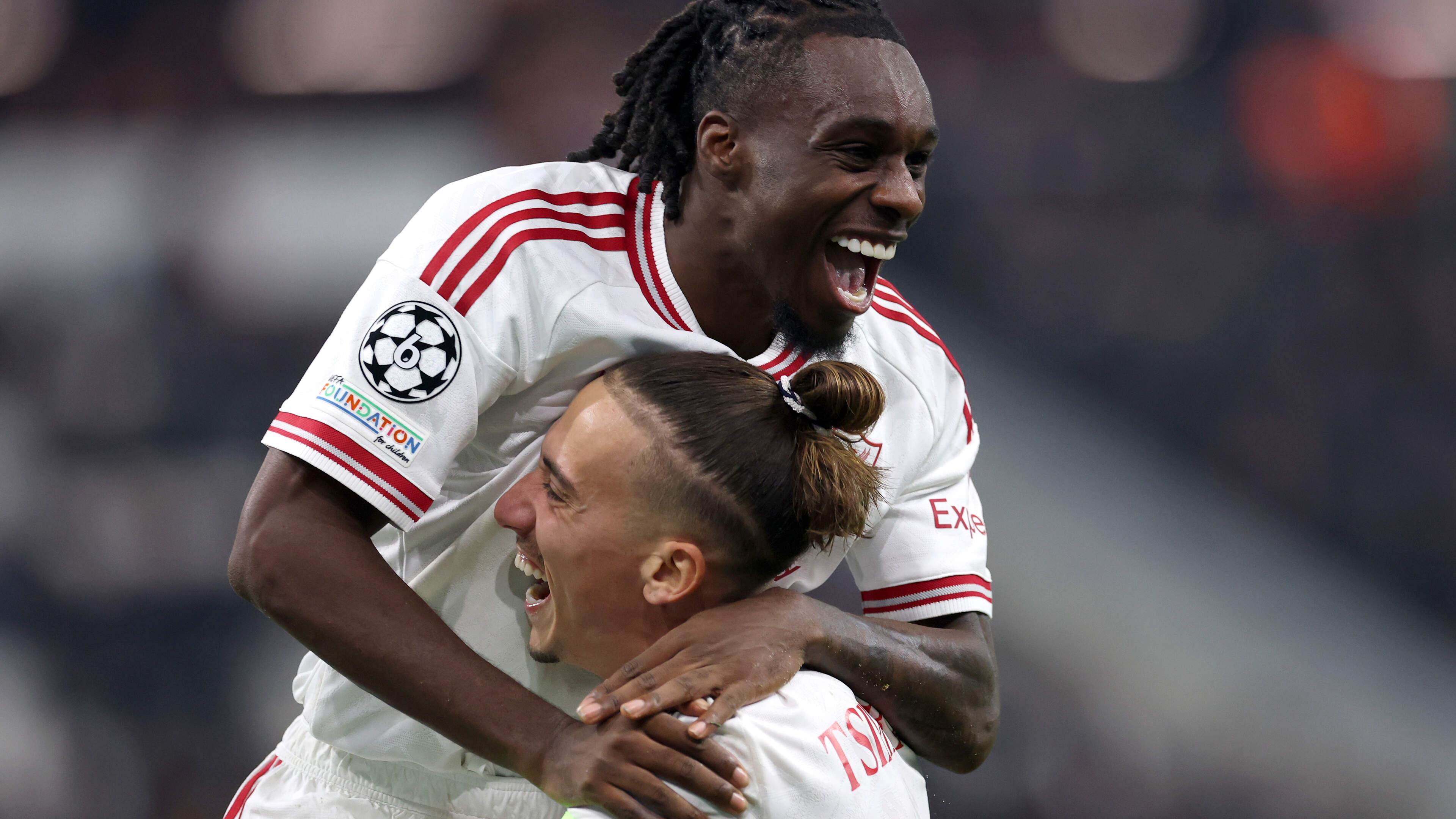LIVE Champions League | Liverpool scoort erop los tegen LASK Linz, thuisploeg doet in slotfase wat terug