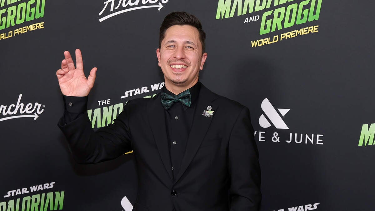 The Mandalorian & Grogu: Everything to Know About the New Star Wars Movie