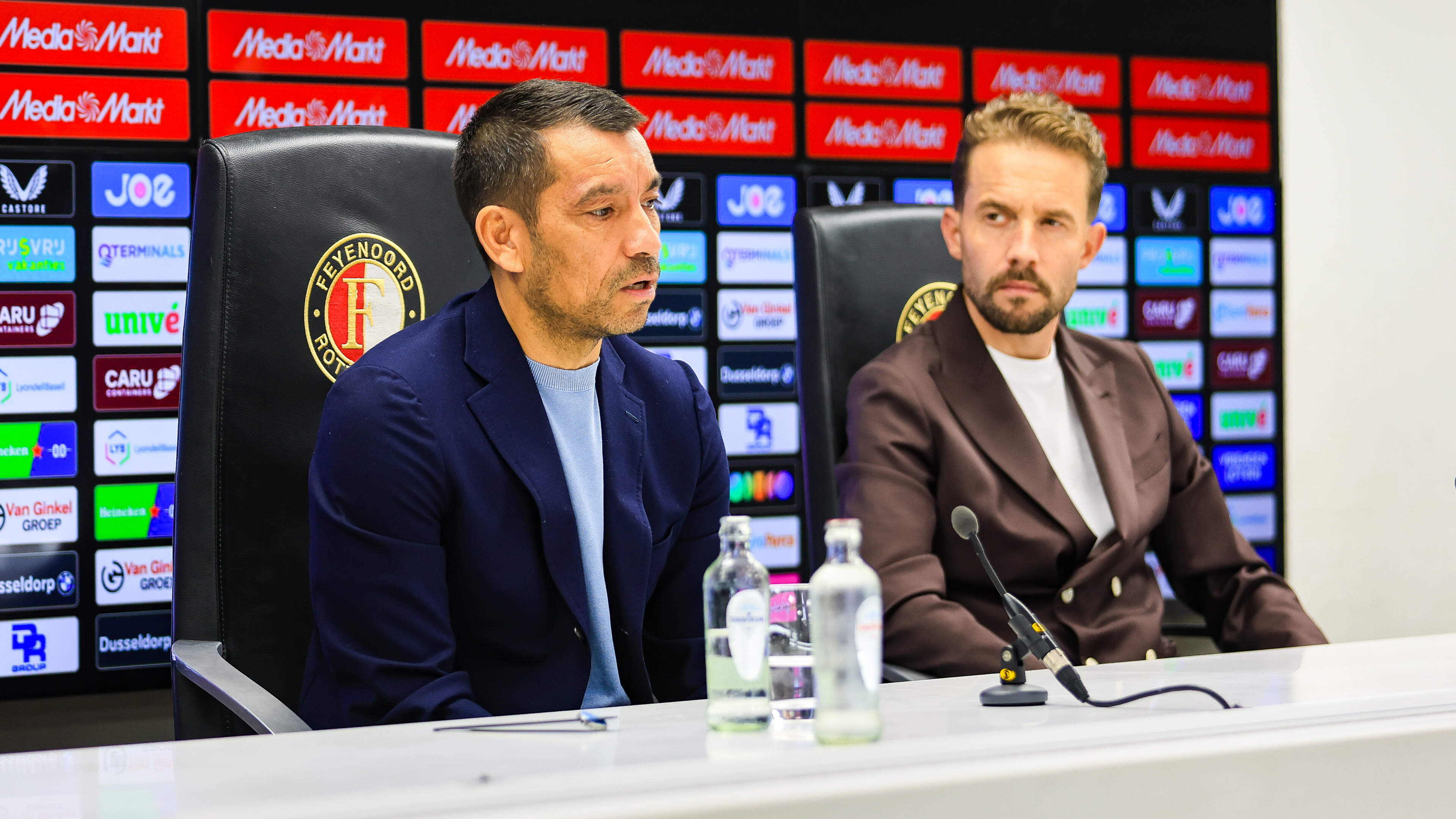 Transferbom kan elk moment ontploffen in de Kuip: voor ’td’ Rigaux zijn sterren die binnenboord blijven ook topaanwinsten