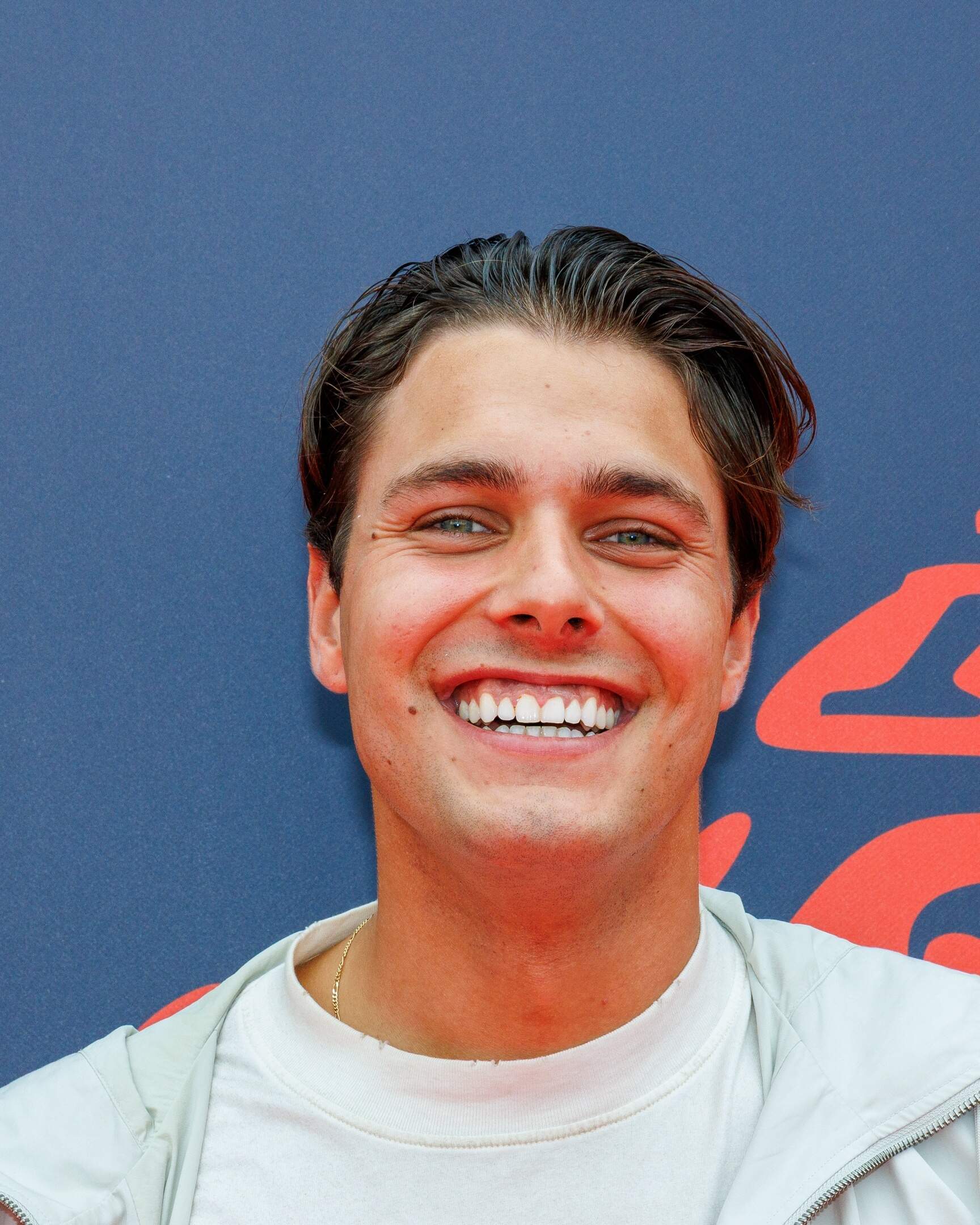Relatie van Frans Bauer Jr. (21) is gestrand, vader Frans vraagt zich af of hij  ooit nog de liefde gaat vinden | De Telegraaf
