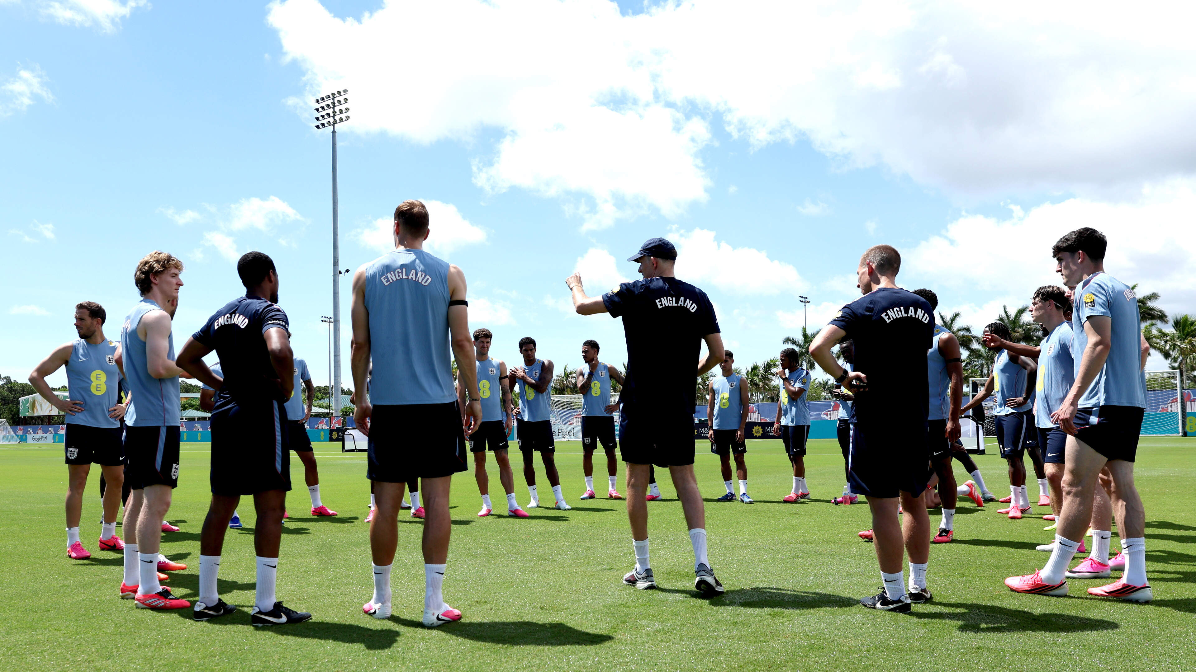 Trainingskamp Engeland ligt naast ’berucht’ park: ’Plek voor