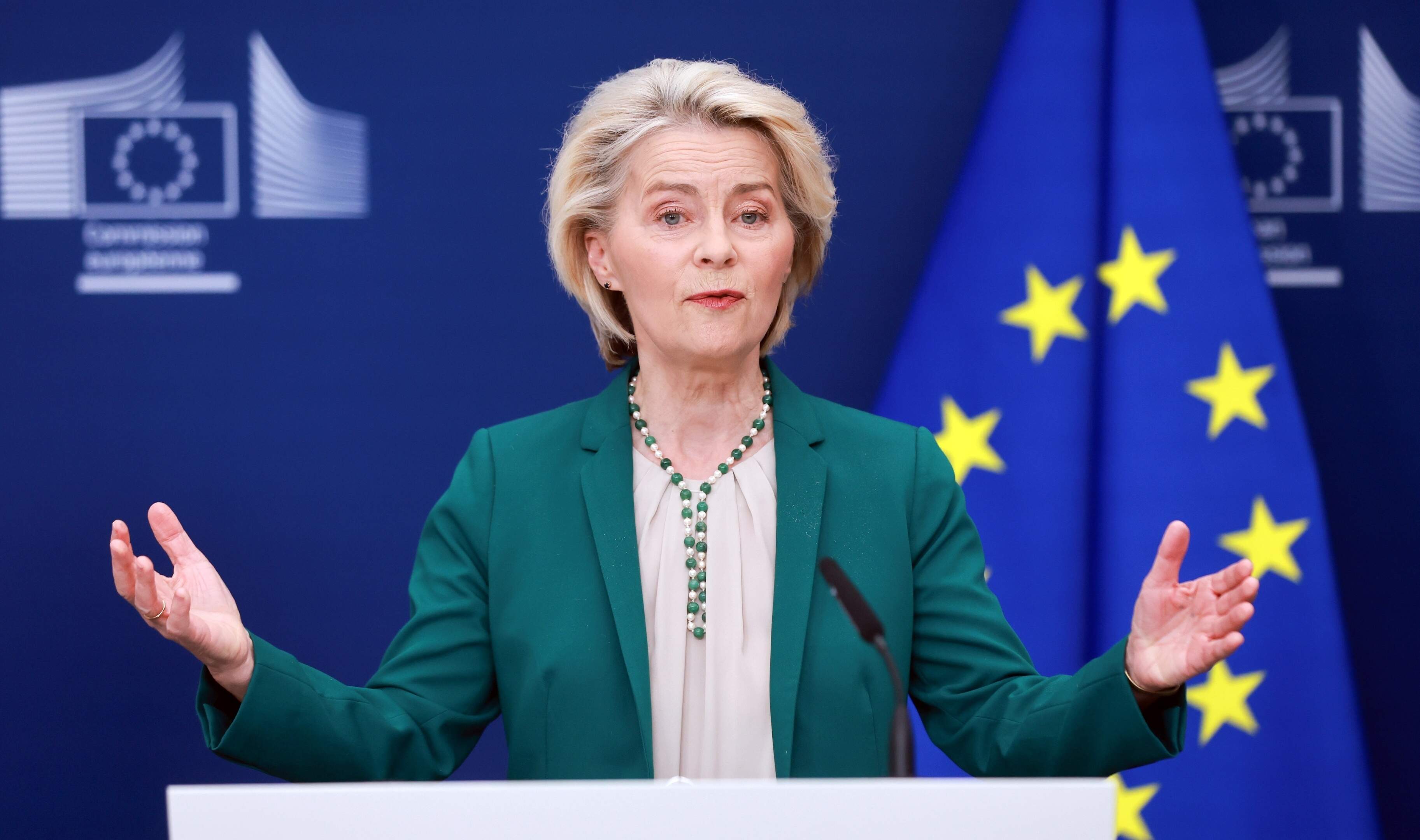 Ursula von der Leyen zorgt voor rel: EU-kopstuk plaatst Turkije in rijtje met China en Rusland aan vooravond bezoek NAVO-chef Mark Rutte